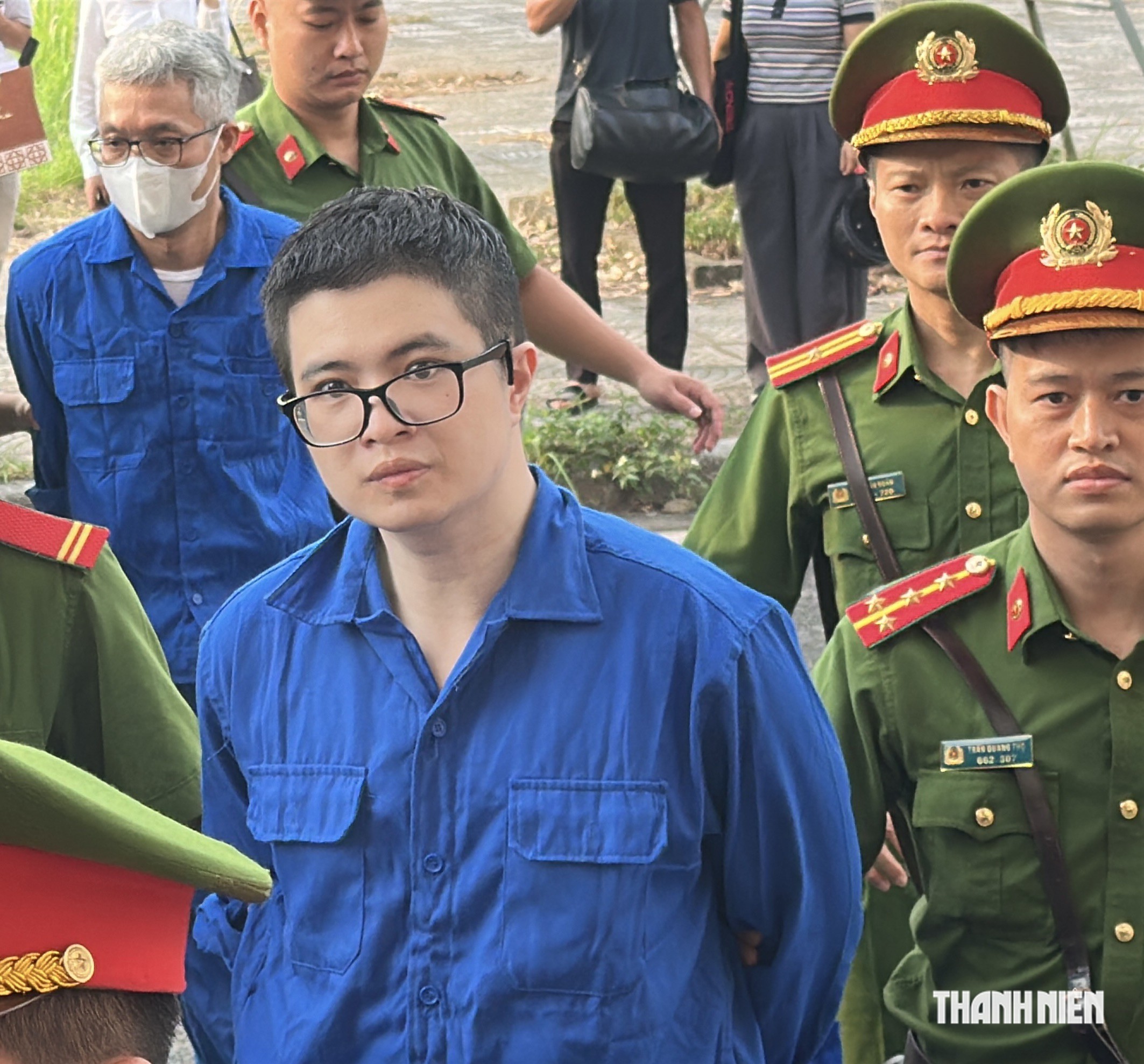 Dẫn giải Shark Bình và Mr Pips tới tòa- Ảnh 2.