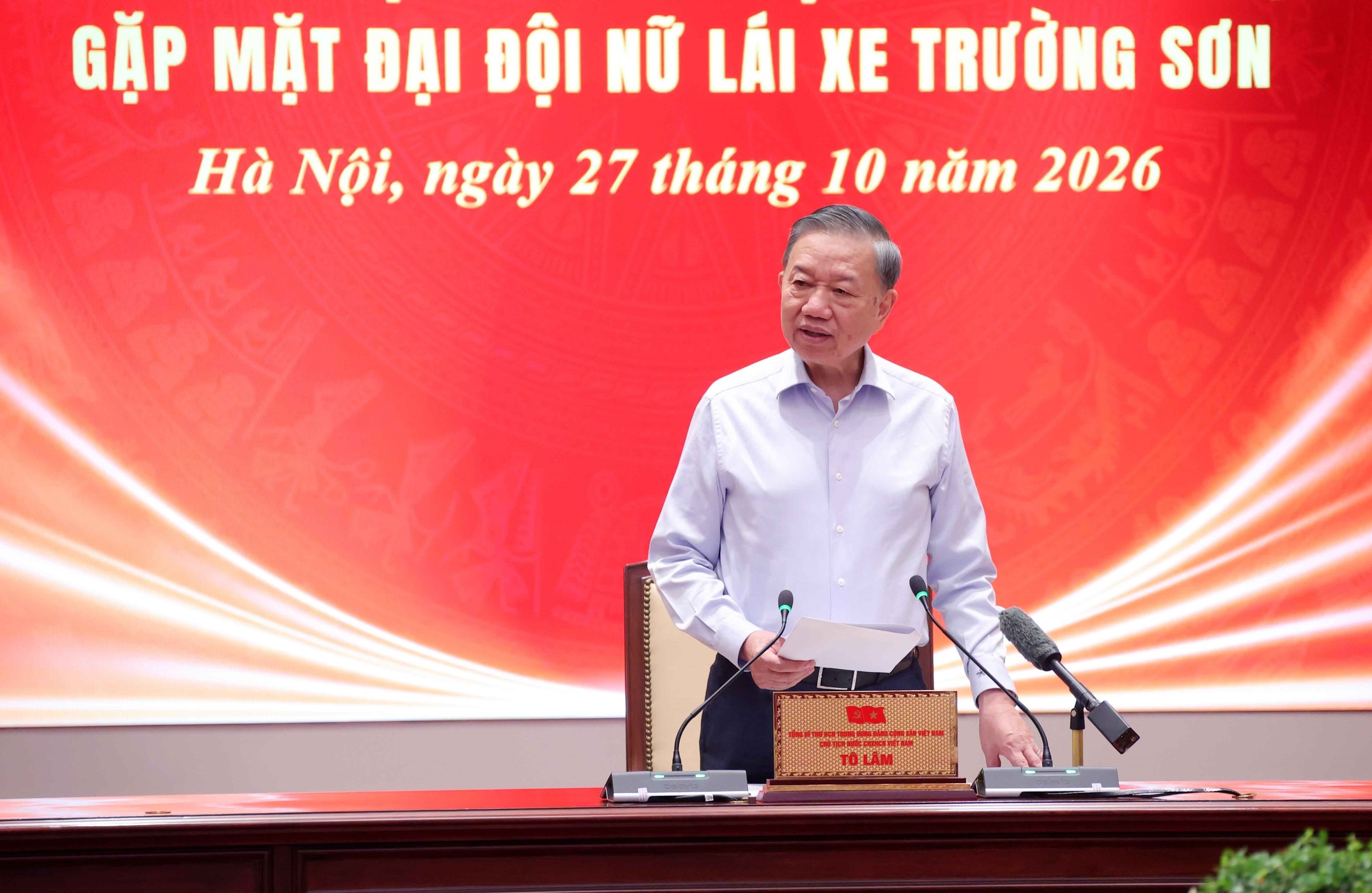 Tổng Bí thư, Chủ tịch nước Tô Lâm gặp mặt Đại đội nữ lái xe Trường Sơn- Ảnh 2.