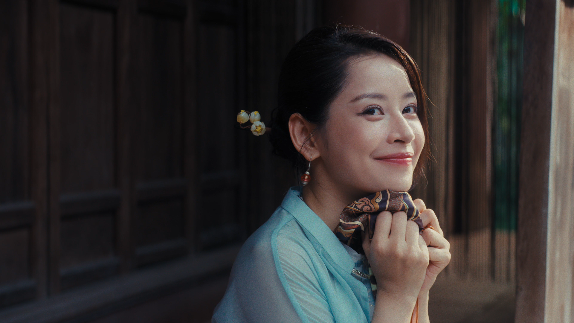 Chi Pu: Nhan sắc ngọt ngào và màn tái xuất điện ảnh ở tuổi 33 - Ảnh 2.