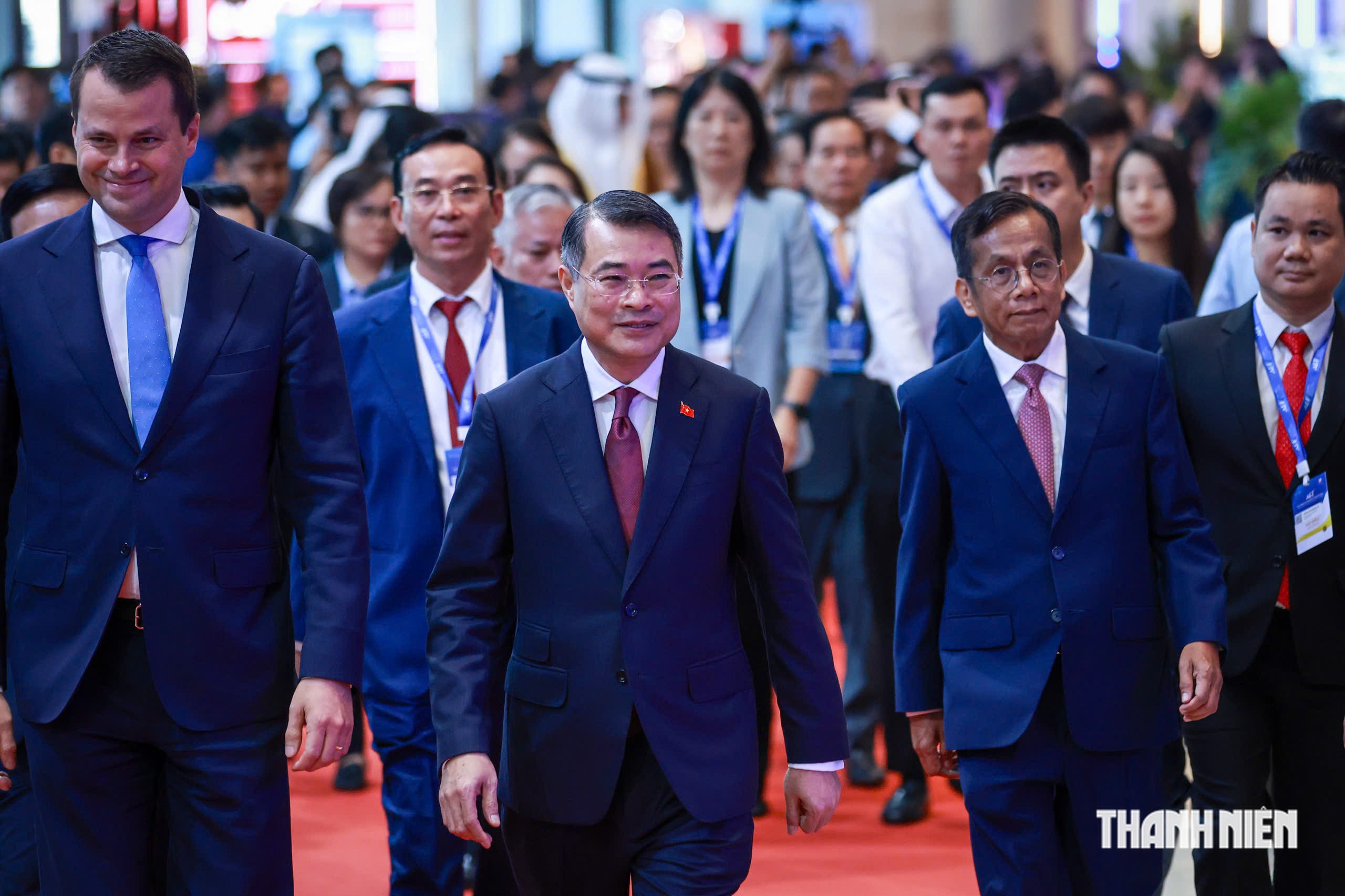 Thủ tướng Lê Minh Hưng tham dự khai mạc Diễn đàn Kinh tế mùa thu 2026- Ảnh 1.