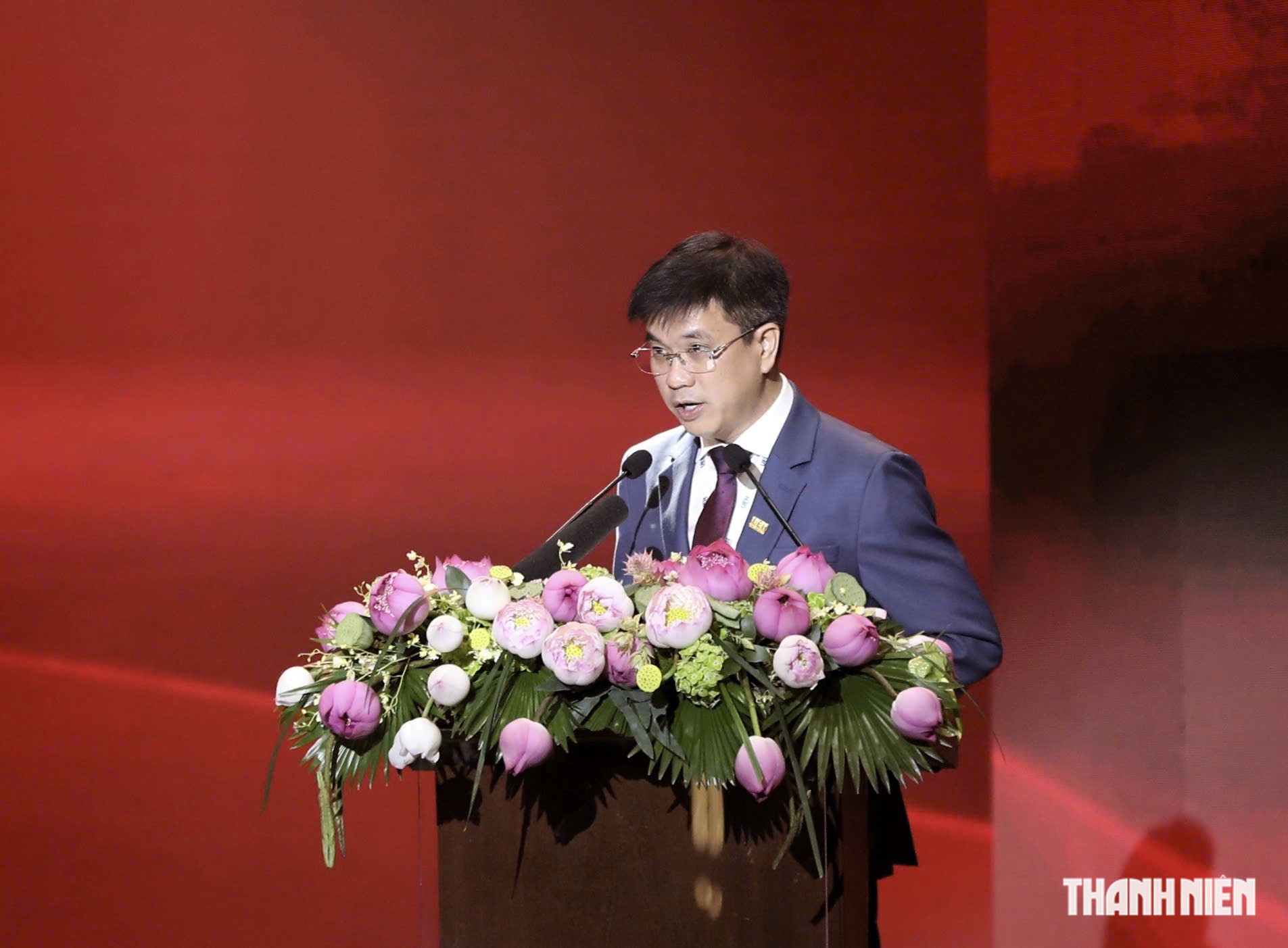 Tổng Bí thư, Chủ tịch nước Tô Lâm dự kỷ niệm 50 năm thành lập UEH - Ảnh 8.