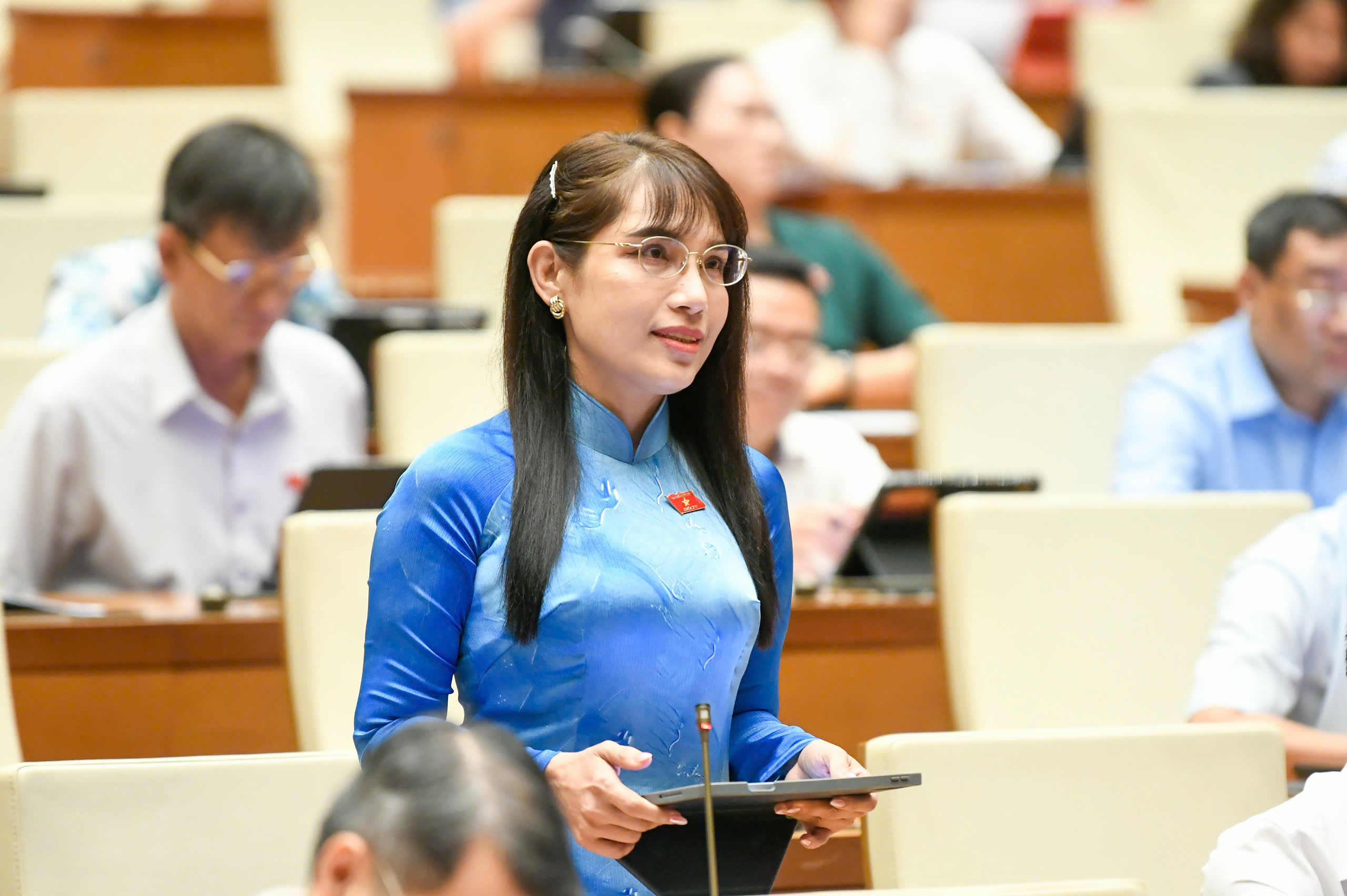 Không thể để đại lý xổ số hưởng lợi dày, người bán dạo thu nhập còm cõi- Ảnh 1.