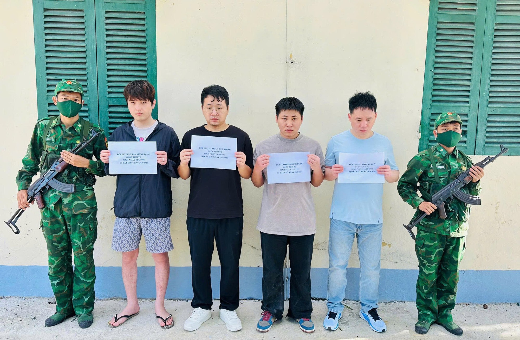 Triệt phá đường dây đưa người Trung Quốc xuất, nhập cảnh trái phép- Ảnh 2.