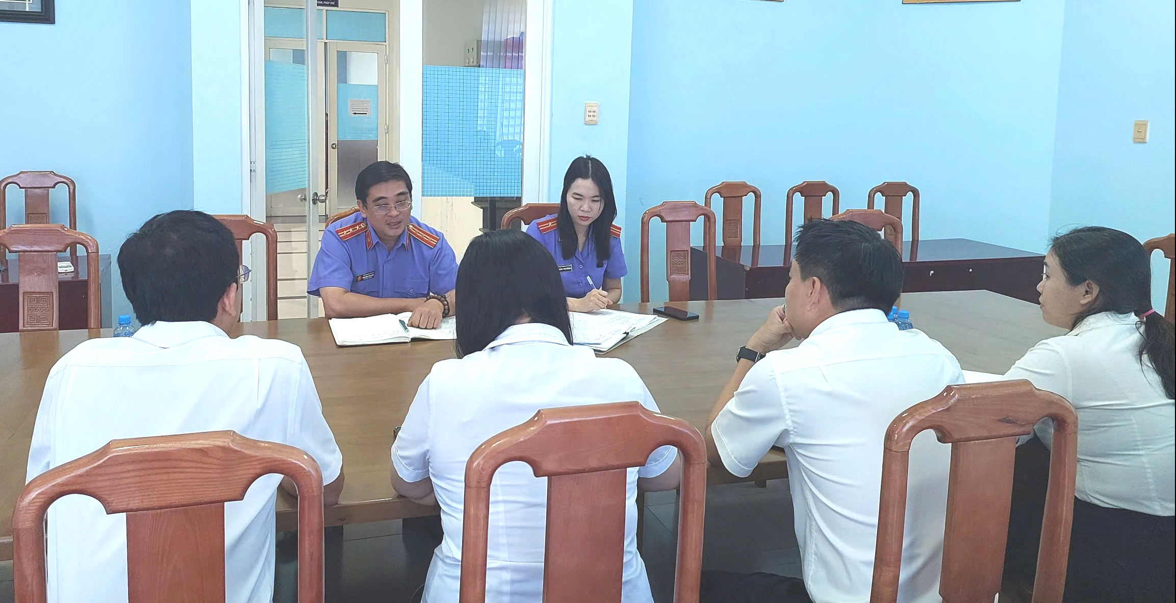Viện kiểm sát thu hồi gần 9 tỉ đồng tiền nợ thuế tồn đọng 5 năm- Ảnh 2.