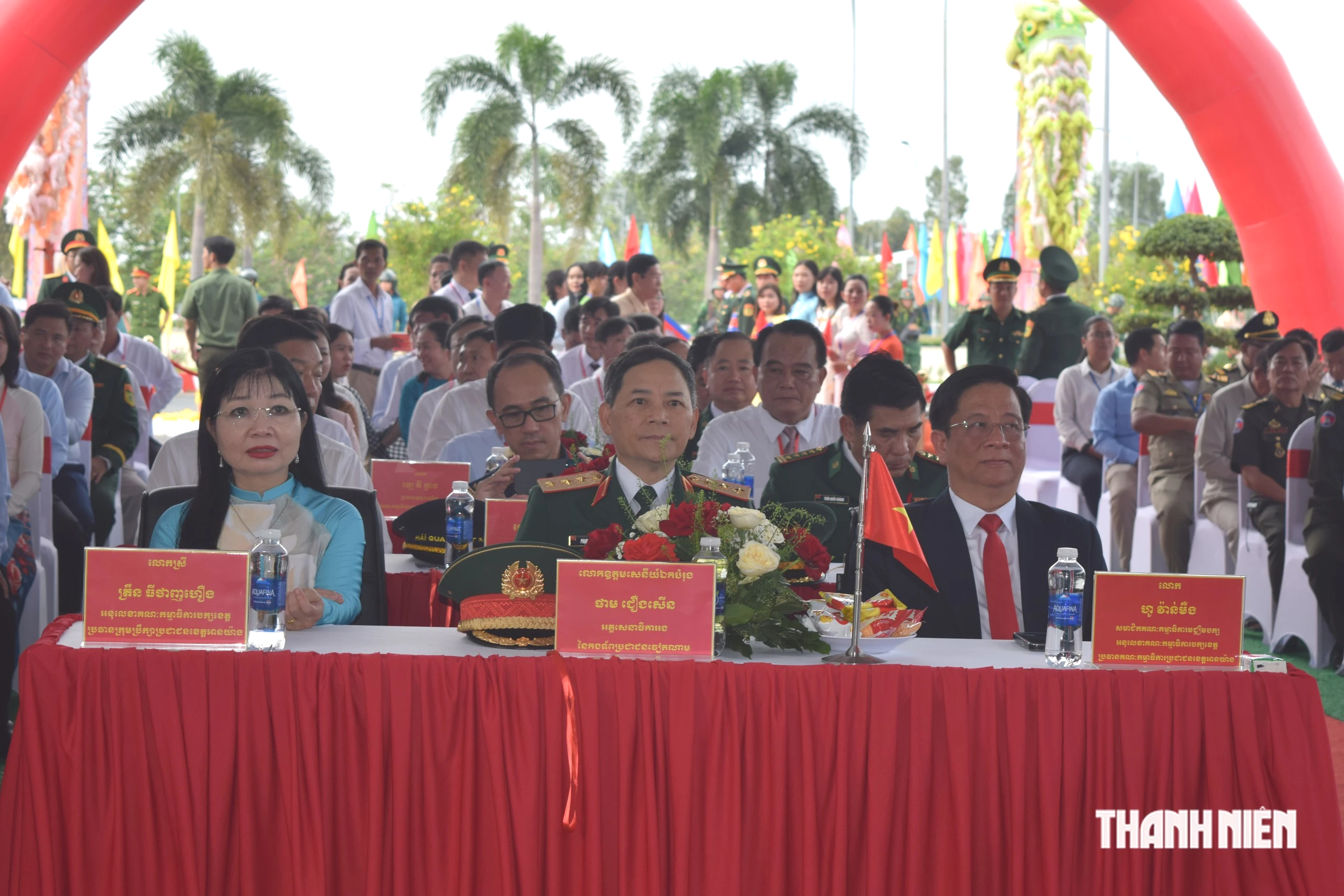 An Giang khai trương cặp Cửa khẩu quốc tế đường bộ Khánh Bình - Chrey Thom   - Ảnh 2.