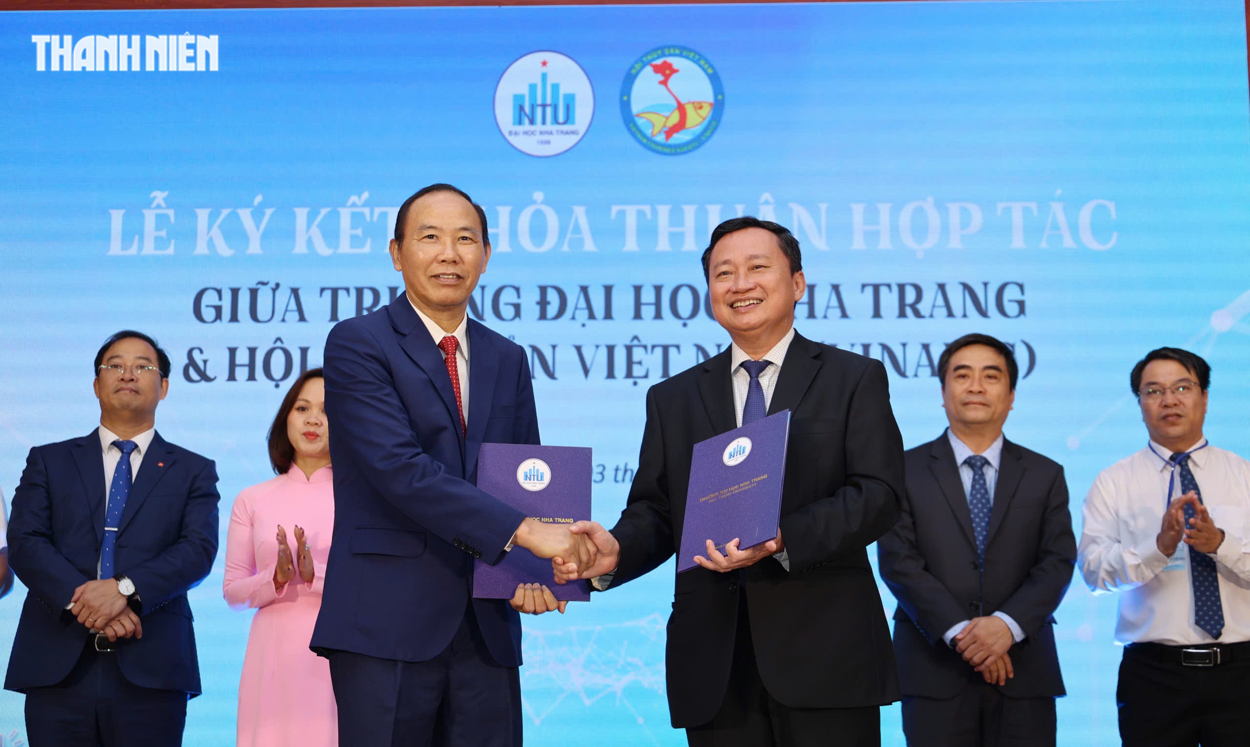 Trường ĐH Nha Trang ra mắt diễn đ&agrave;n nhận 'đặt h&agrave;ng' b&agrave;i to&aacute;n kinh tế biển - Ảnh 4.