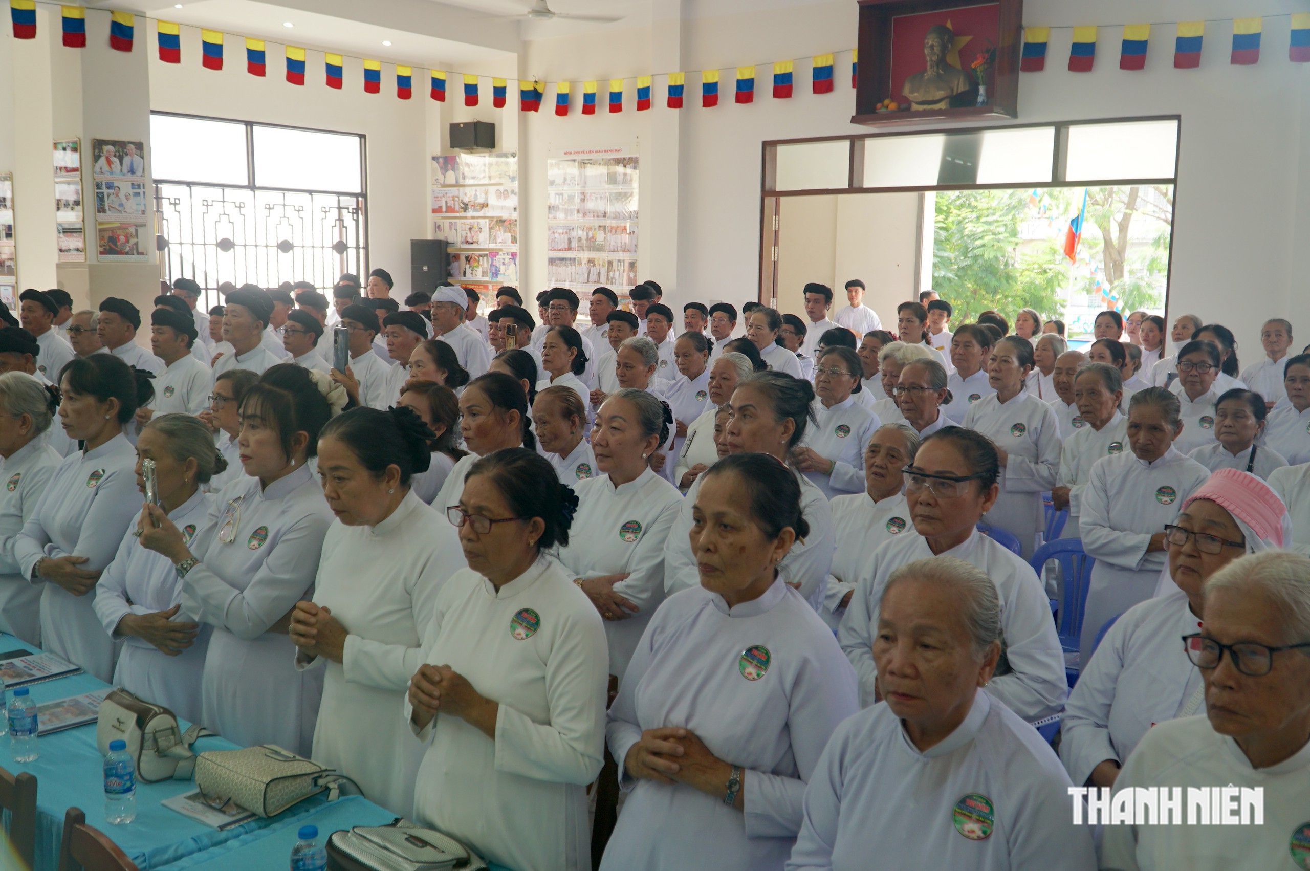 Nam Thành Thánh Thất kỷ niệm 100 năm hành trình khai đạo Cao Đài - Ảnh 1.