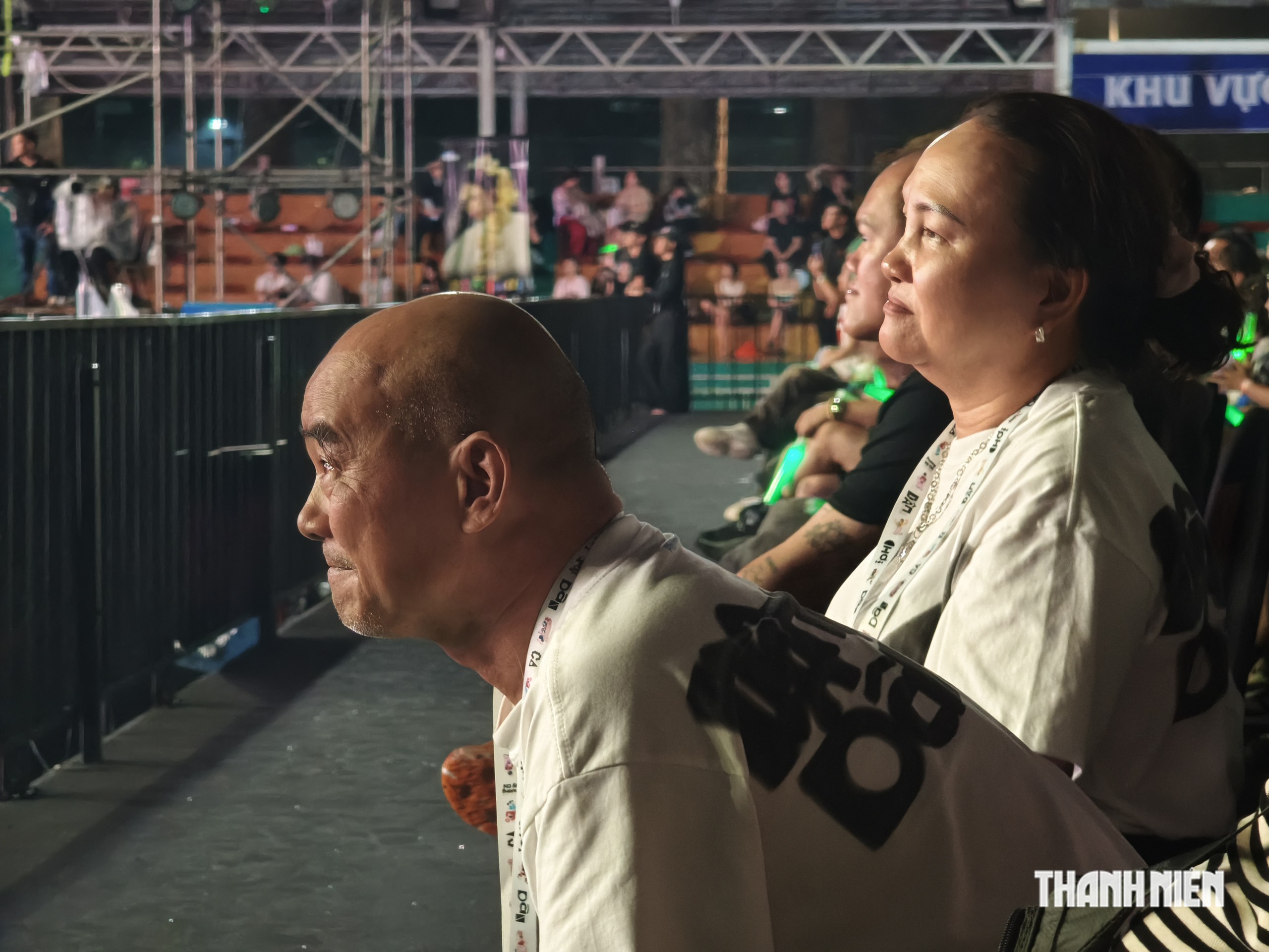 Phương Mỹ Chi làm đám cưới trên sân khấu - Ảnh 11.