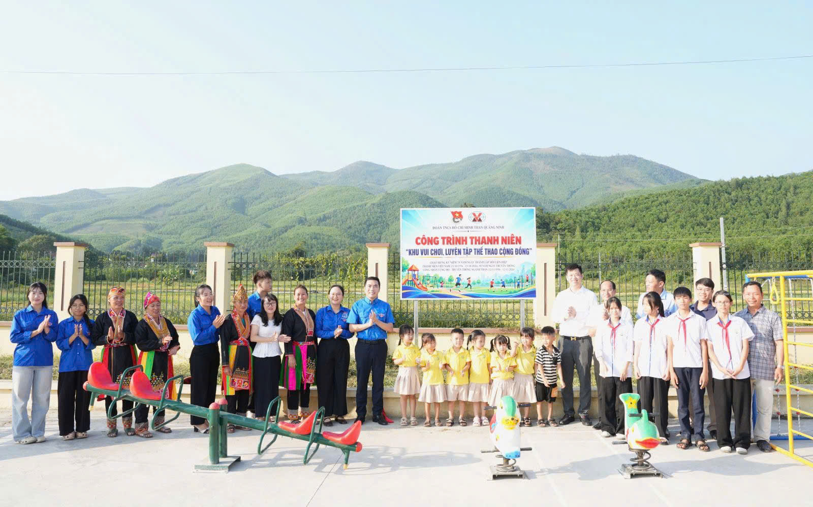 Tuổi trẻ ng&agrave;nh than: Những c&ocirc;ng tr&igrave;nh mang niềm vui đến cộng đồng   - Ảnh 2.
