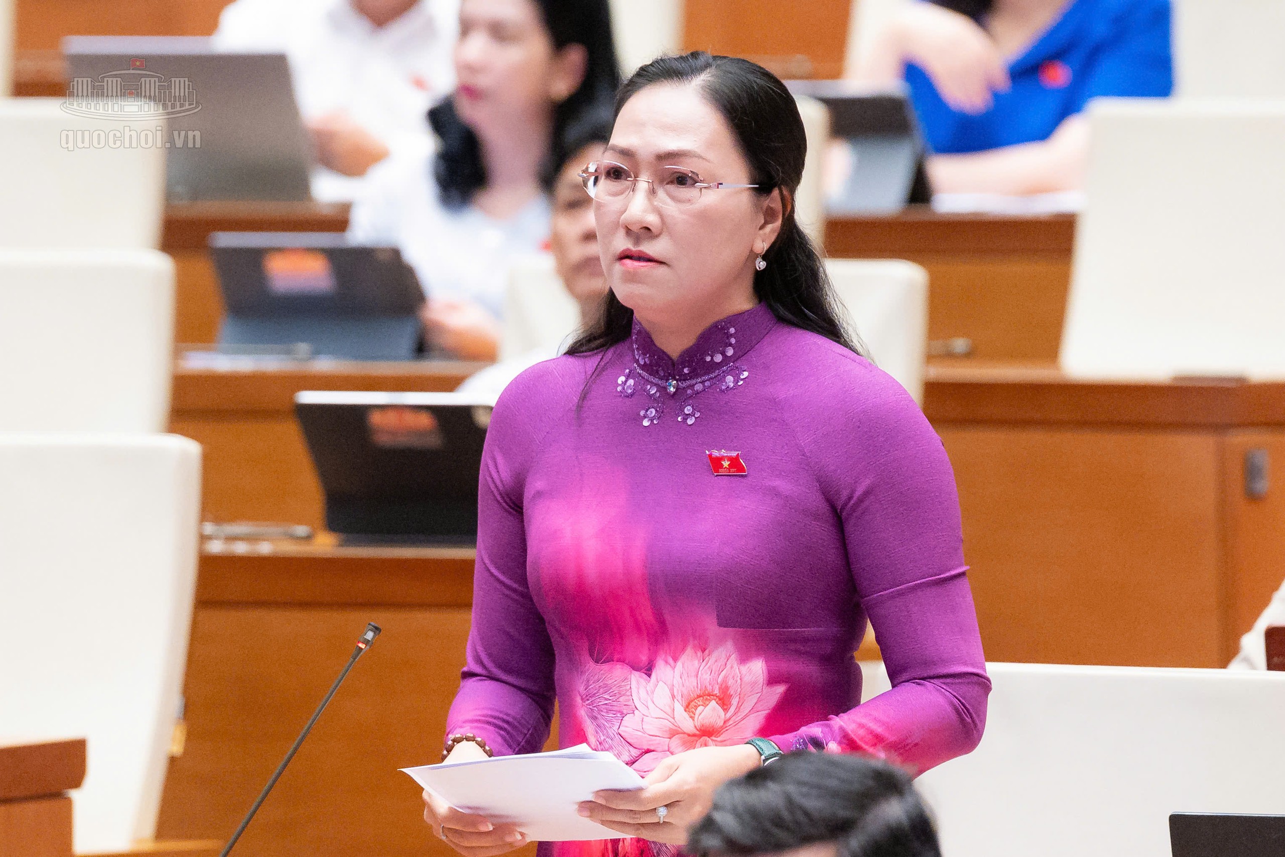 Bộ trưởng Nội vụ: Sẽ có chính sách tiền lương và phụ cấp mới cho viên chức- Ảnh 1.