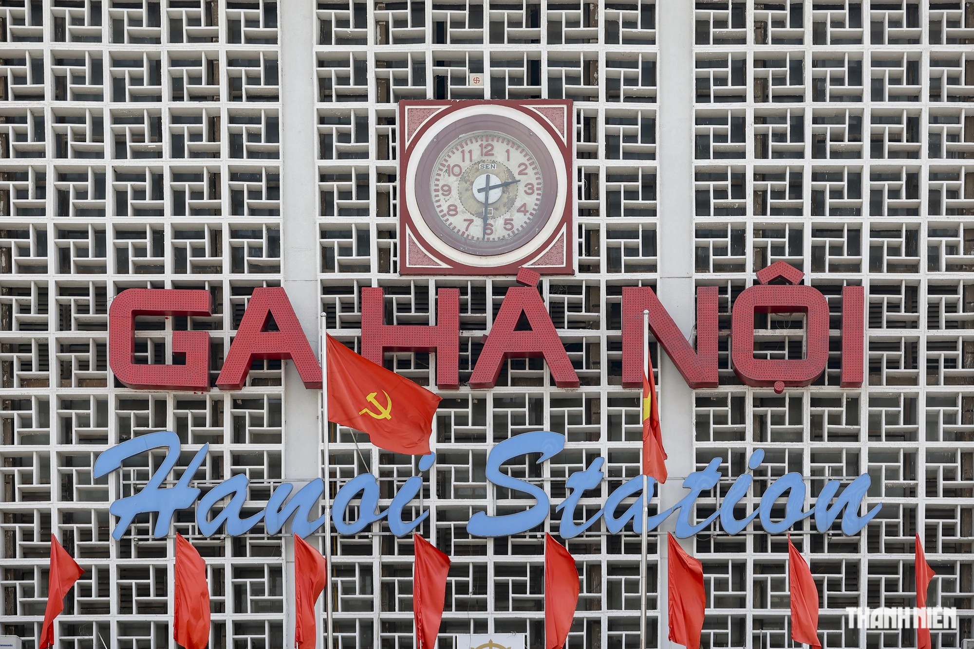 Nhà sử học Dương Trung Quốc: Nên giữ lại ga Hà Nội- Ảnh 1.