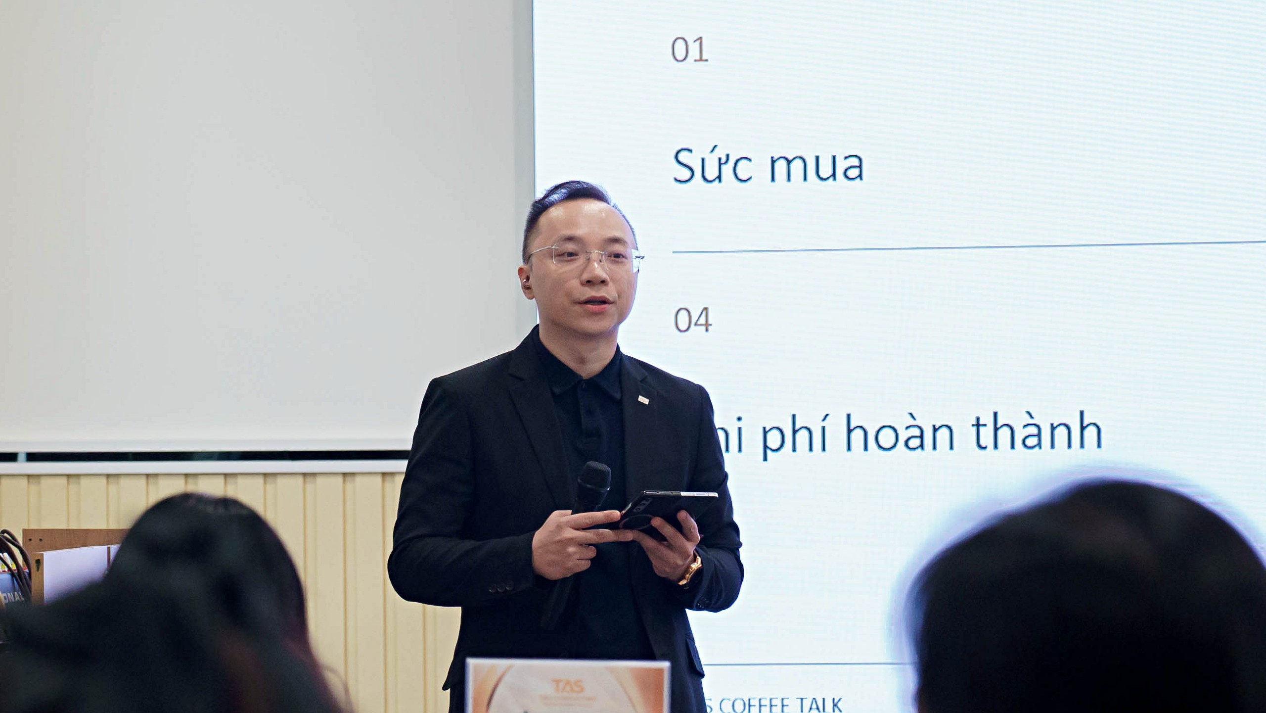 Thế 'lưỡng nan' của doanh nghiệp bất động sản - Ảnh 1.