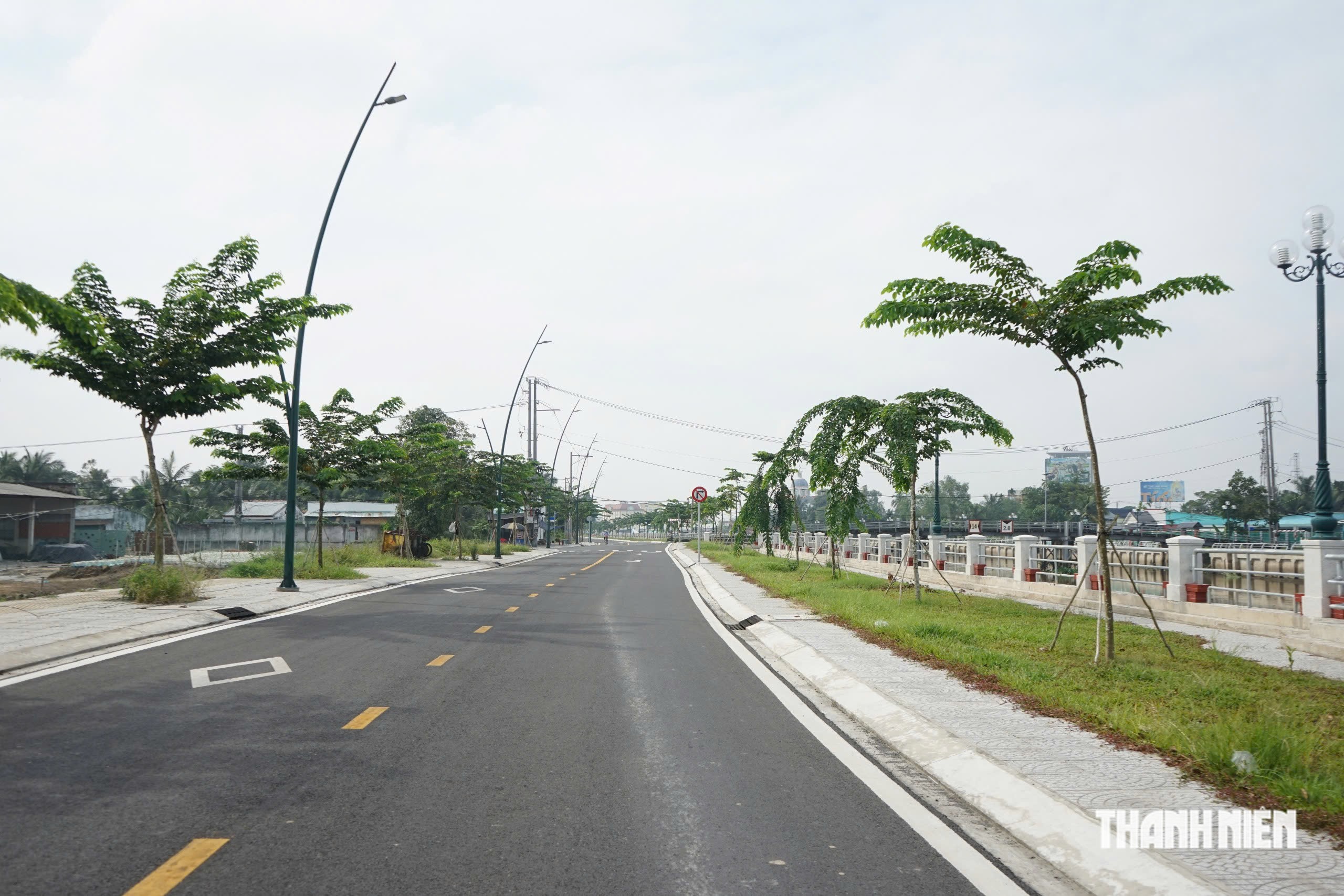 Đường ven sông gần 2.000 tỉ đồng giúp khu vực từng ngập triều cường đổi khác - Ảnh 3.