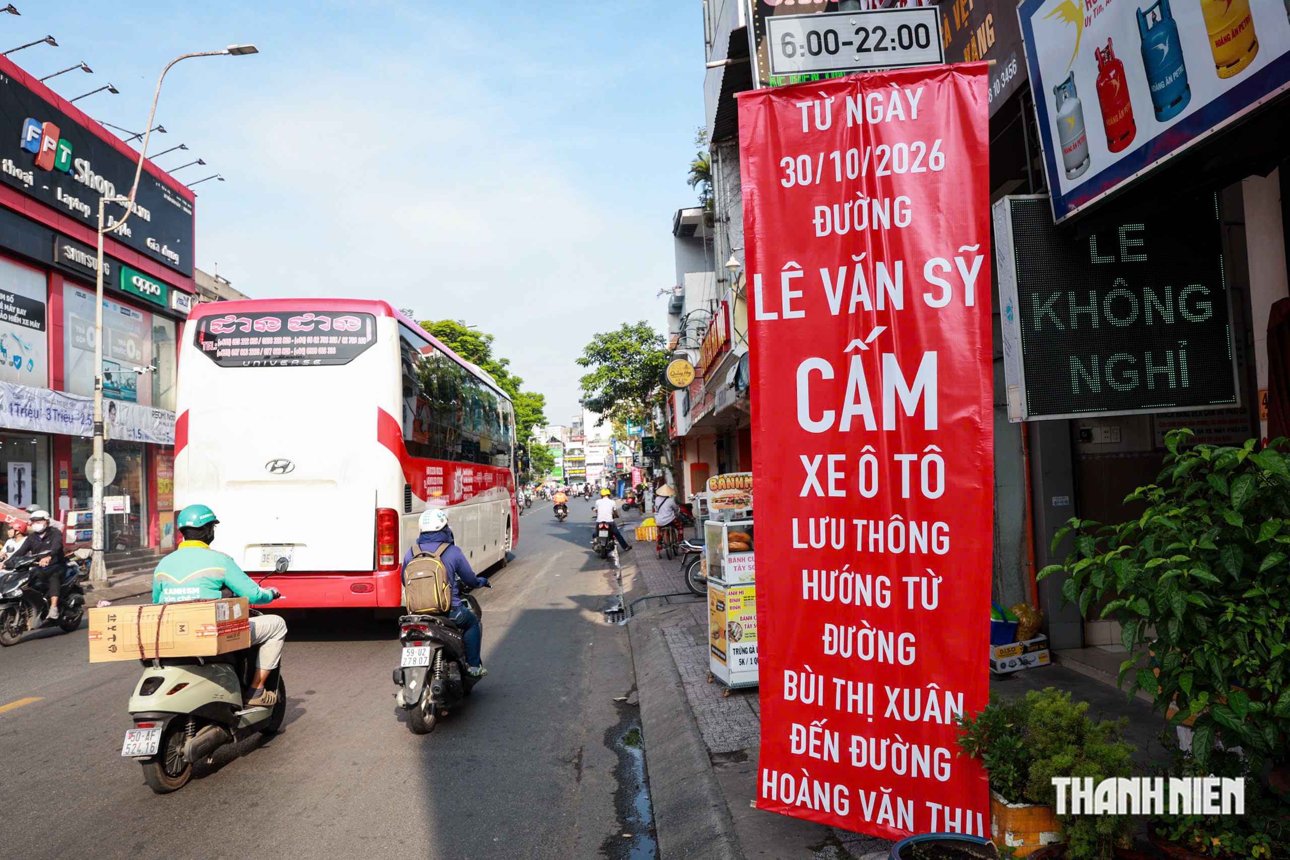Điều chỉnh giao thông quanh sân bay Tân Sơn Nhất sáng 30.10: Tình hình ra sao? - Ảnh 2.