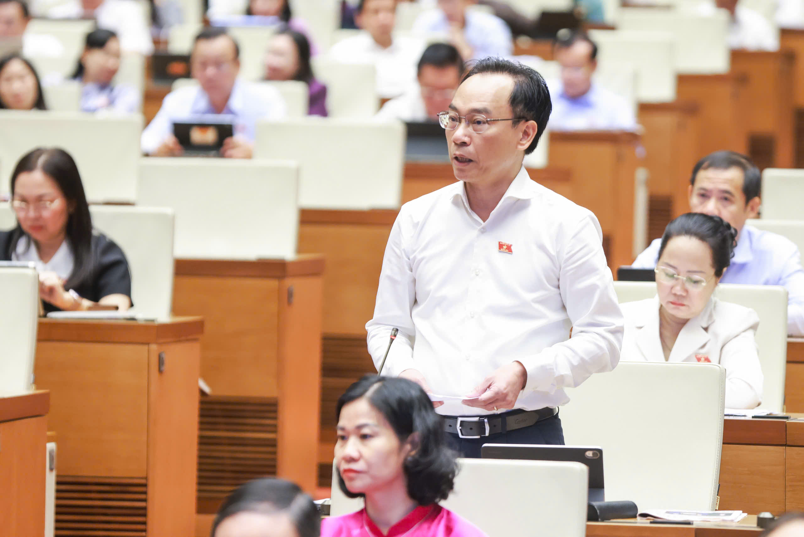 Đại biểu đề nghị đ&aacute;nh gi&aacute; lại kỳ thi tốt nghiệp THPT, Bộ trưởng GD-ĐT n&oacute;i g&igrave;?- Ảnh 2.