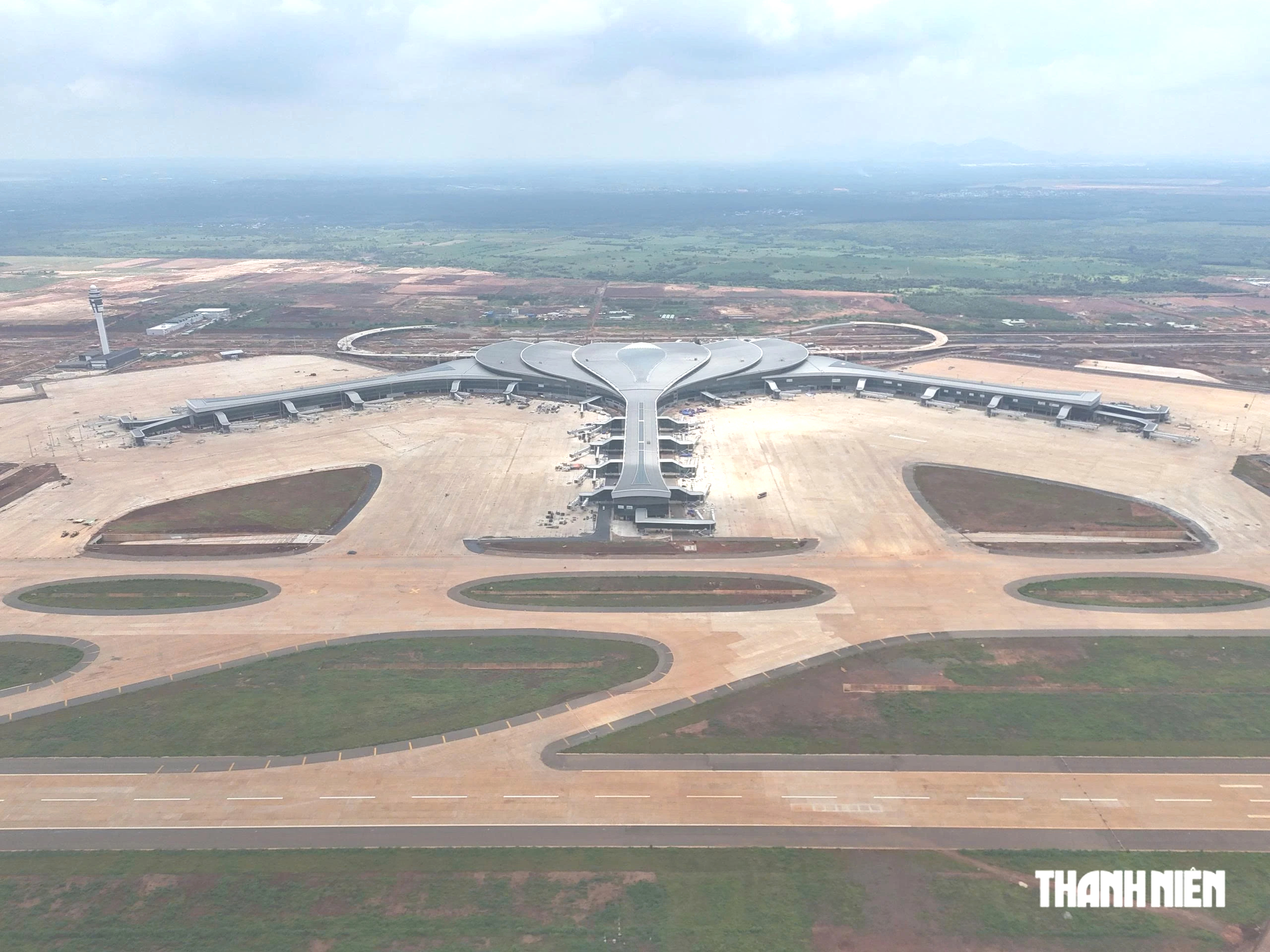 Phó thủ tướng thường trực Phạm Gia Túc kiểm tra dự án sân bay Long Thành- Ảnh 9.