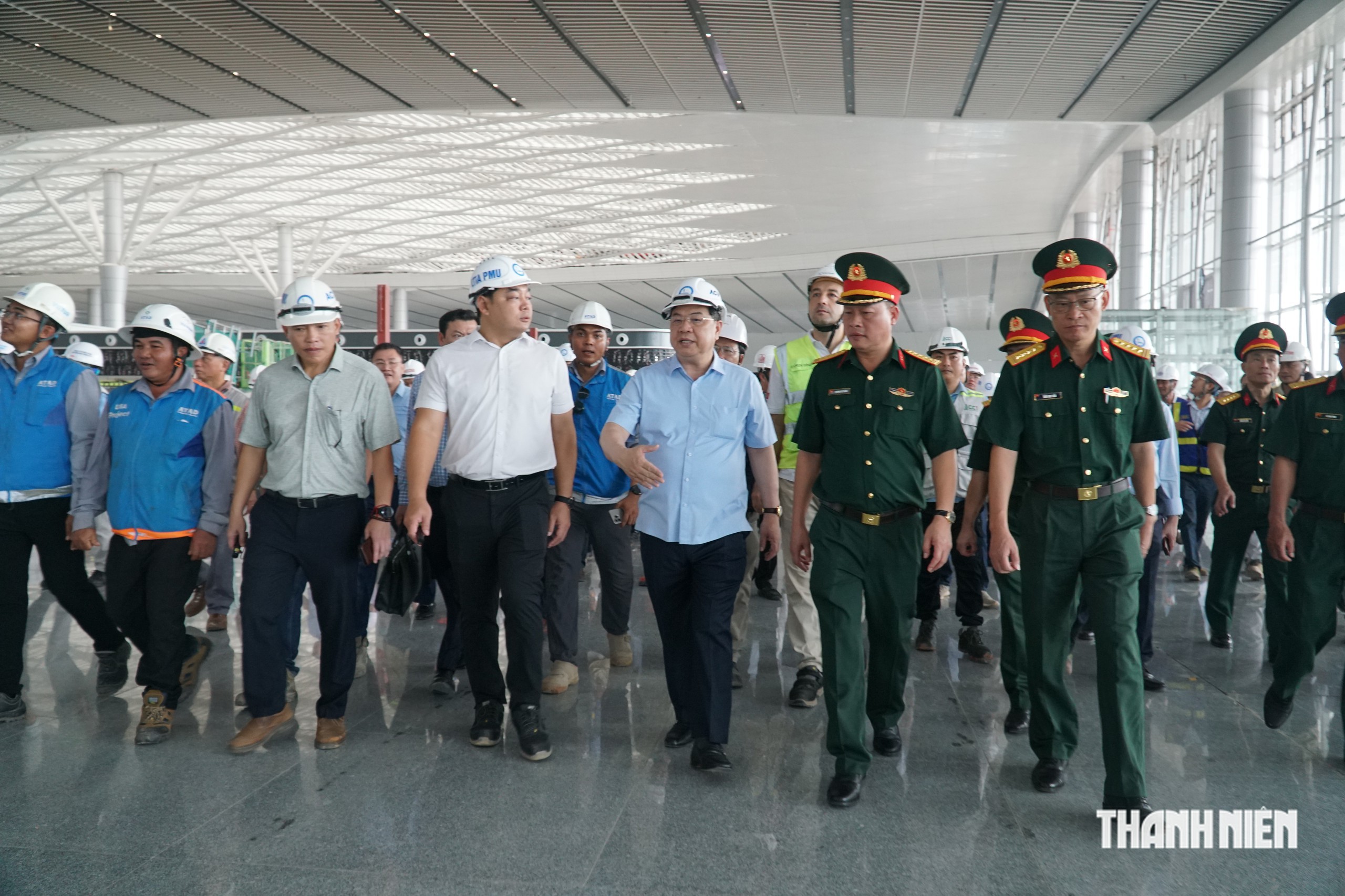 Phó thủ tướng thường trực Phạm Gia Túc kiểm tra dự án sân bay Long Thành- Ảnh 4.