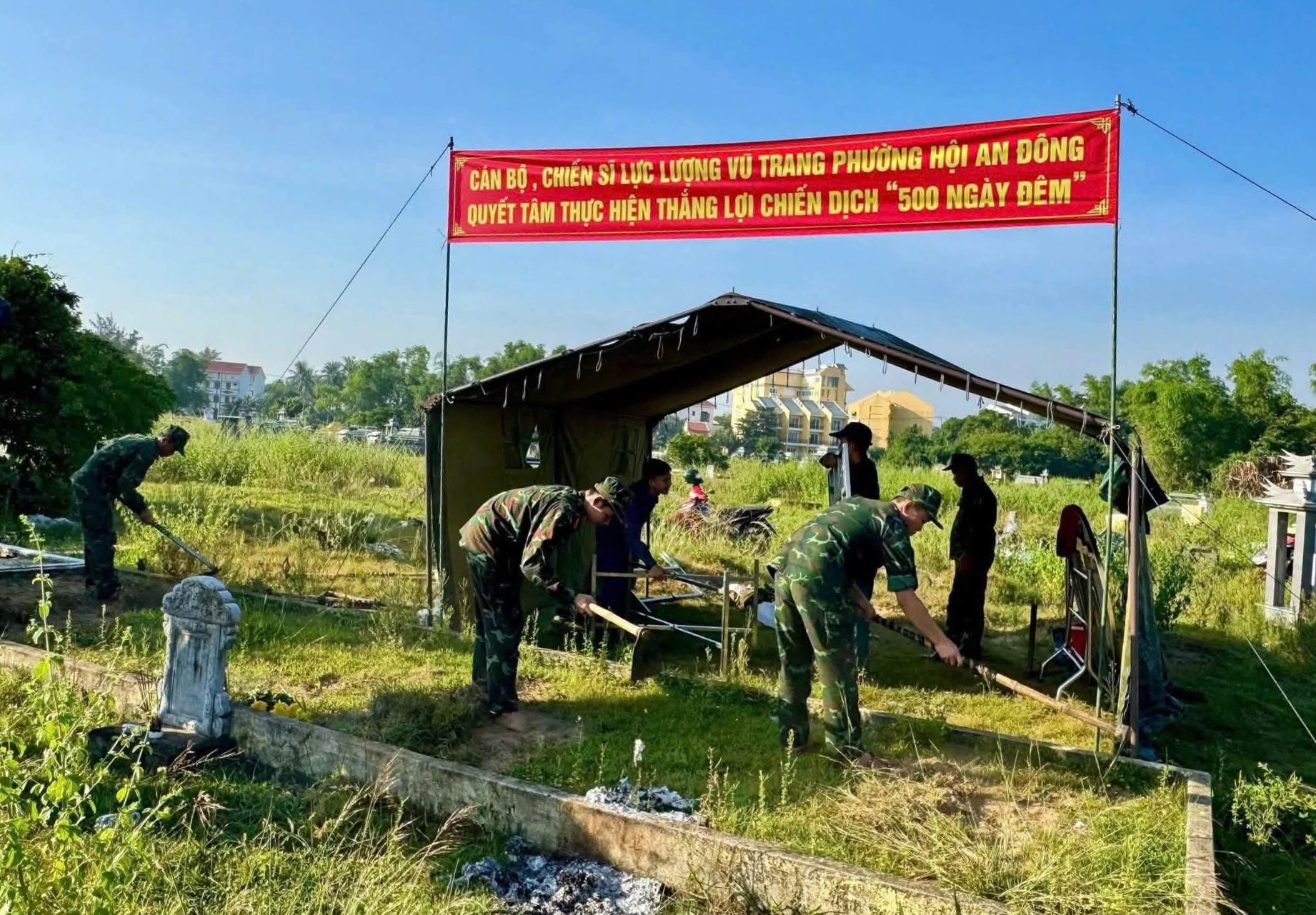 Từ thông tin người dân cung cấp, quy tập 14 hài cốt liệt sĩ ở Hội An Đông- Ảnh 1.