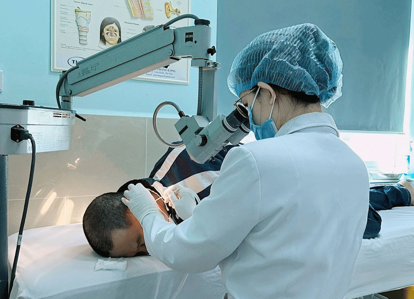 Bác sĩ nội trú cũng phải chờ việc- Ảnh 3.
