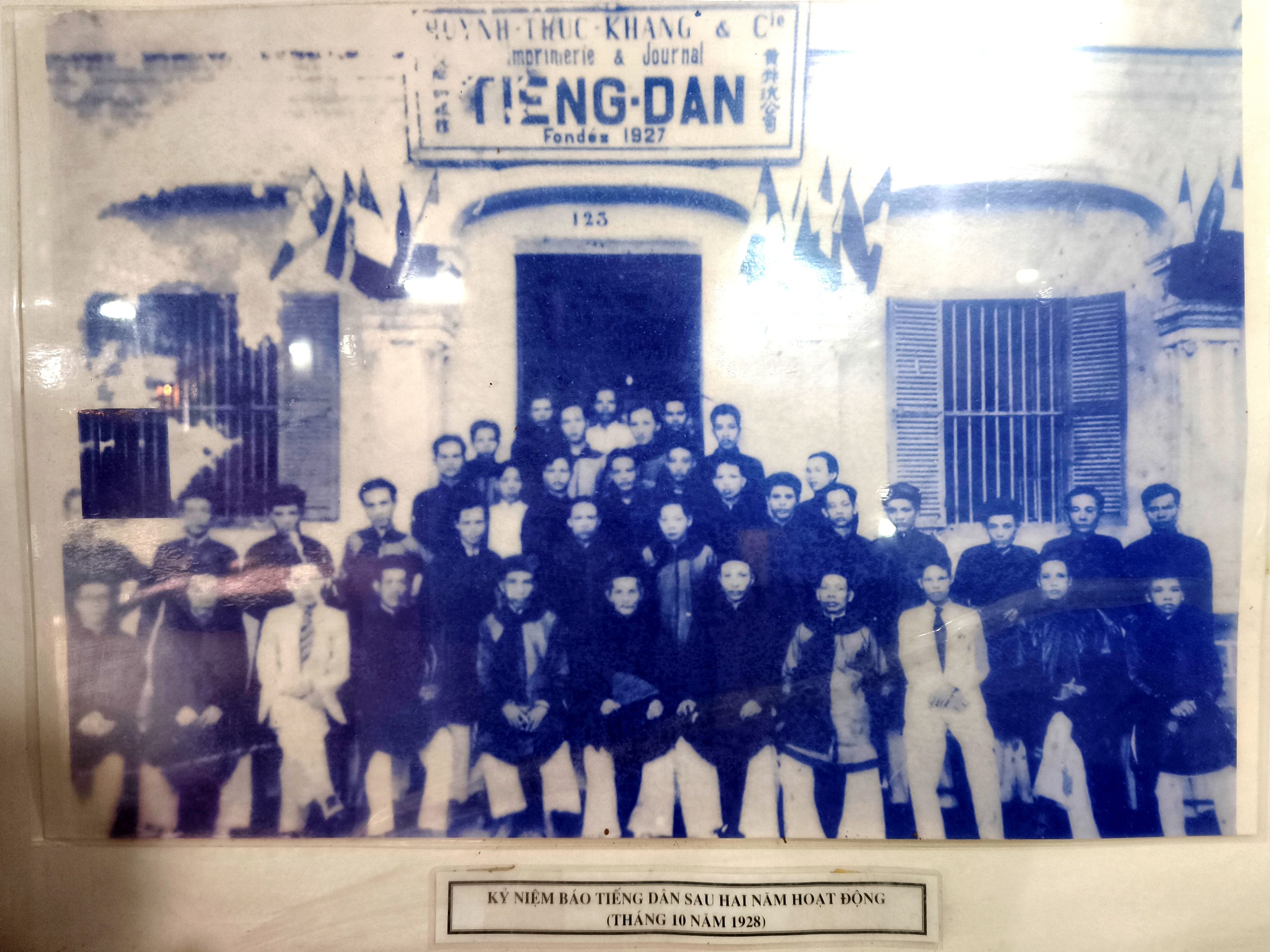 Ngậm ng&ugrave;i dấu t&iacute;ch t&ograve;a soạn Tiếng D&acirc;n sau gần một thế kỷ- Ảnh 1.