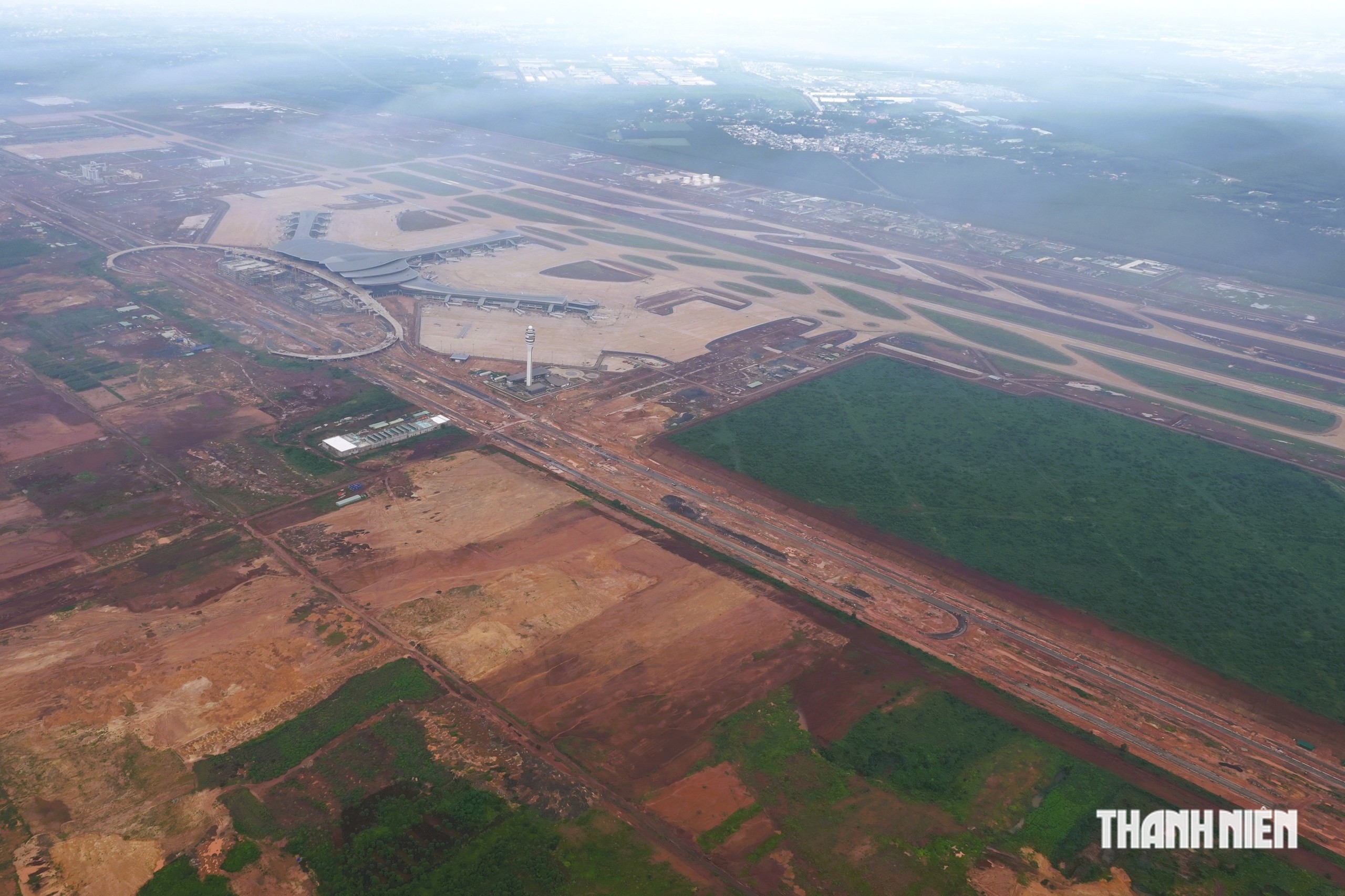 S&acirc;n bay Long Th&agrave;nh, nh&igrave;n từ trực thăng  - Ảnh 10.