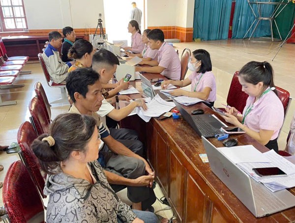 24 năm đưa vốn ch&iacute;nh s&aacute;ch về gần người d&acirc;n Đ&ocirc; Lương - Ảnh 1.