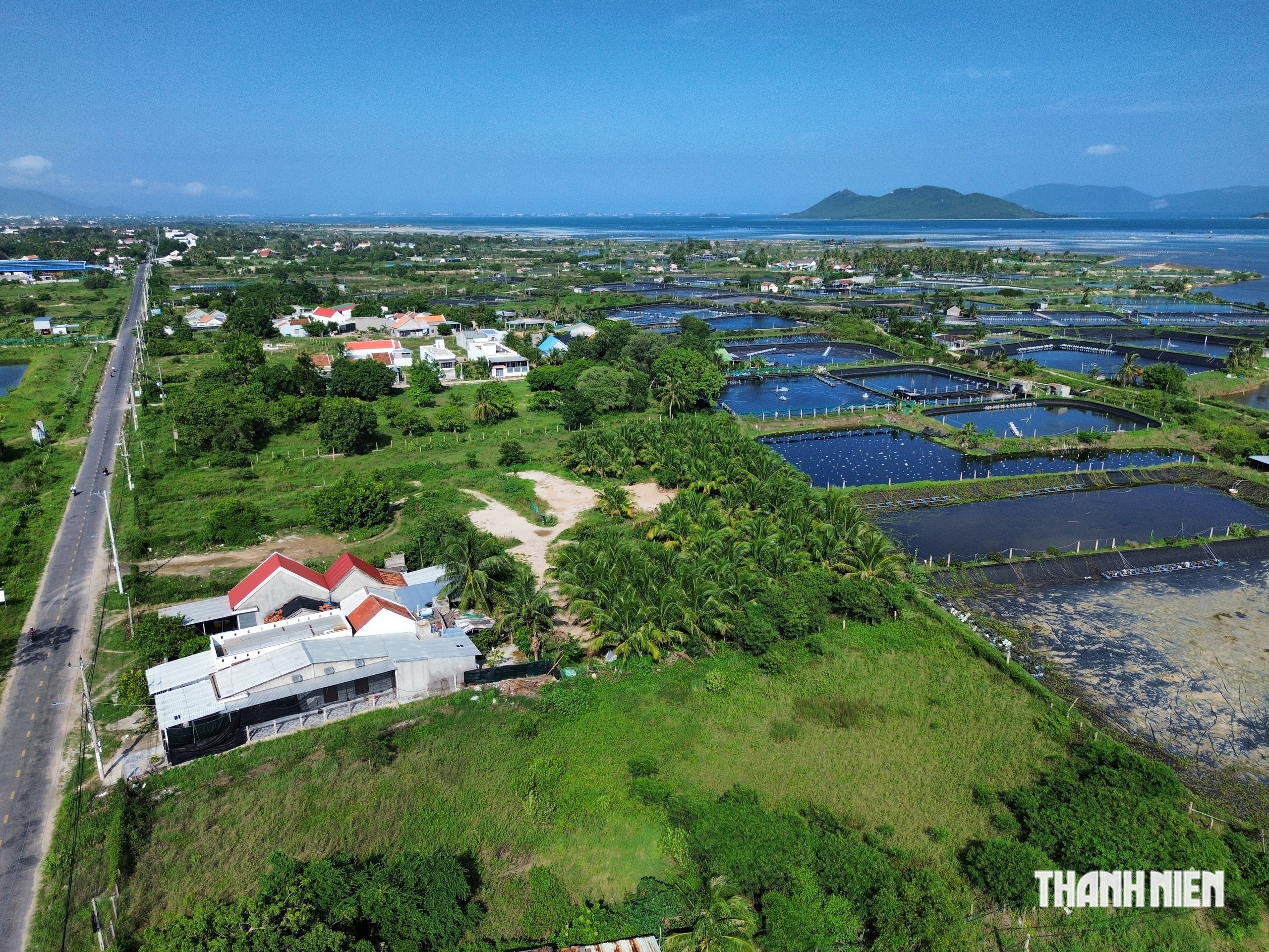 Nơi đặt s&acirc;n bay V&acirc;n Phong đầu ti&ecirc;n tr&ecirc;n mặt biển diện mạo như thế n&agrave;o?- Ảnh 10.