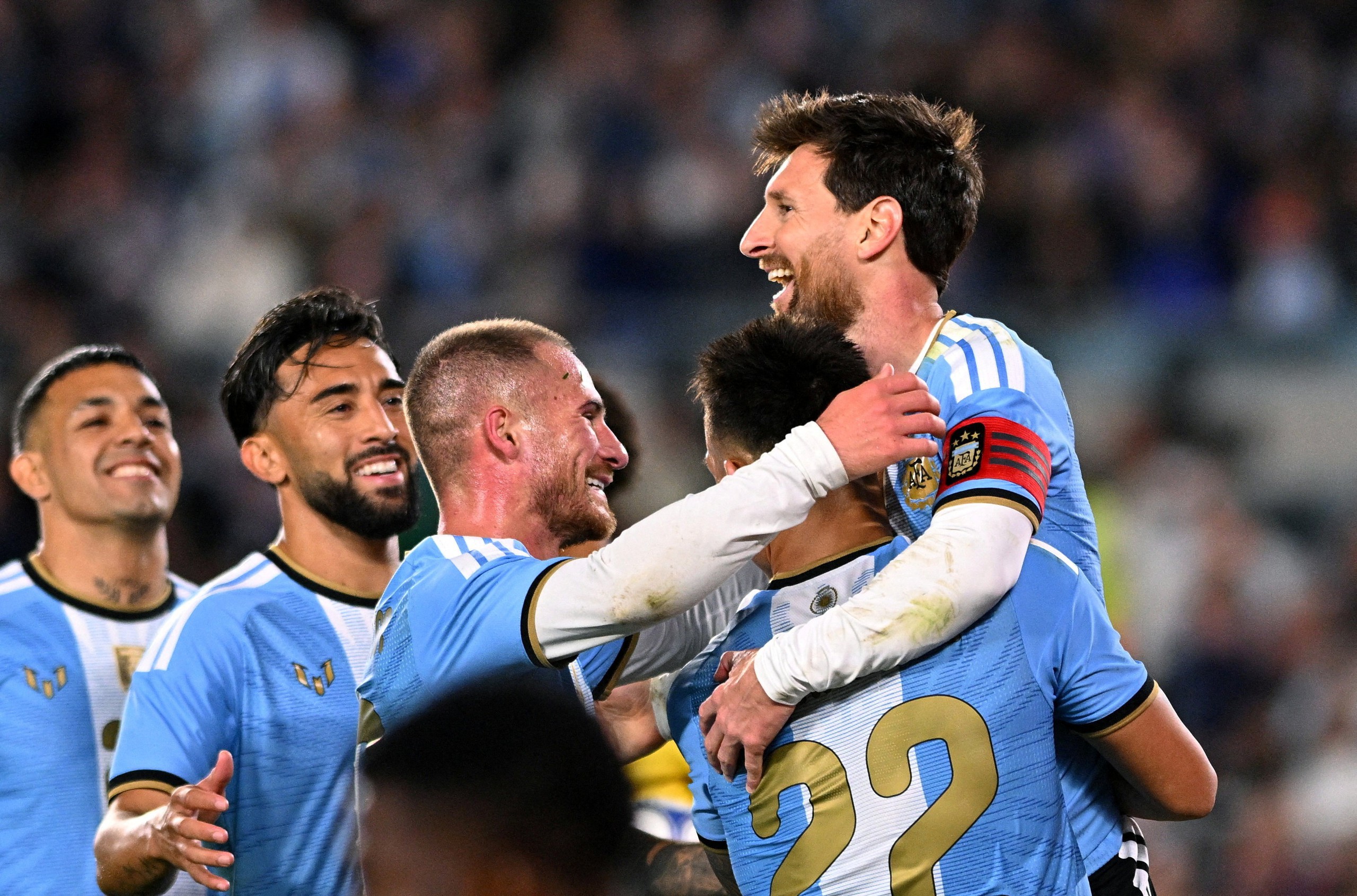 Messi rưng rưng nói lời cảm động ngày chia tay đội tuyển Argentina: 'Tôi chưa bao giờ ngừng chiến đấu'- Ảnh 12.