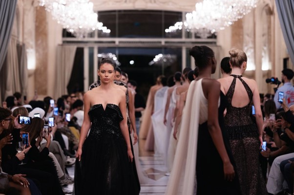 JOSÉPHINE chạm ngõ Paris với Bộ sưu tập xuân hè 2027 - Ảnh 4.