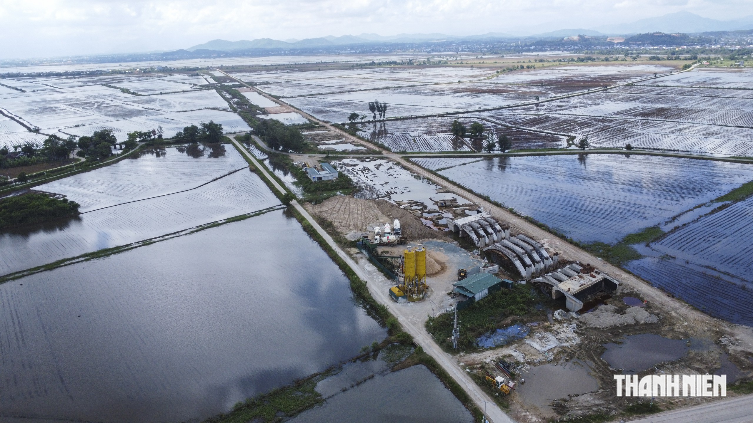 Dự án đường ngàn tỉ ở Huế lại lo trễ hẹn vì mùa mưa- Ảnh 7.
