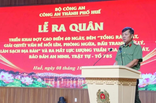 Công an thành phố Huế bắt đầu đợt cao điểm 60 ngày đêm 'làm sạch địa bàn'- Ảnh 1.
