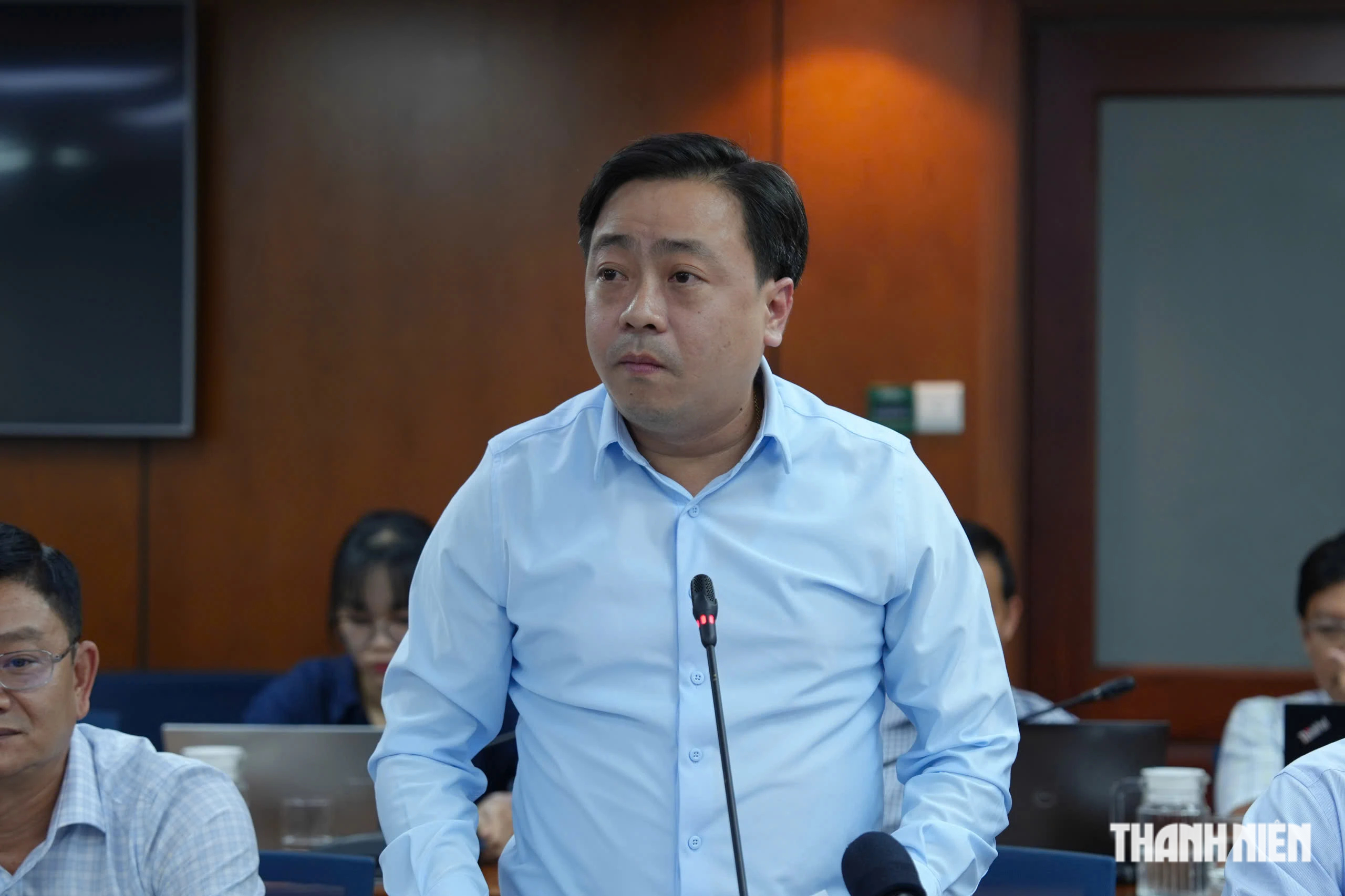 Ngập cửa ngõ sân bay Tân Sơn Nhất, Sở Xây dựng TP.HCM nêu giải pháp - Ảnh 1.