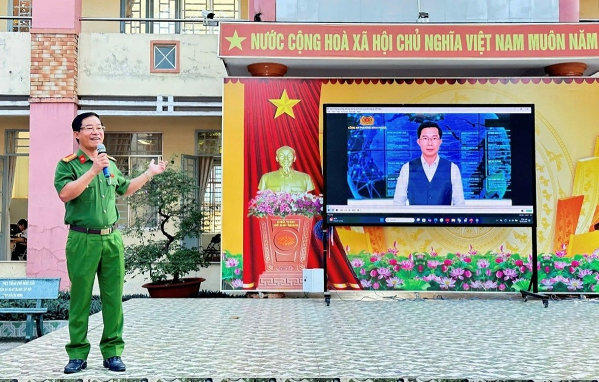 Giữ niềm tin trên không gian mạng- Ảnh 2.