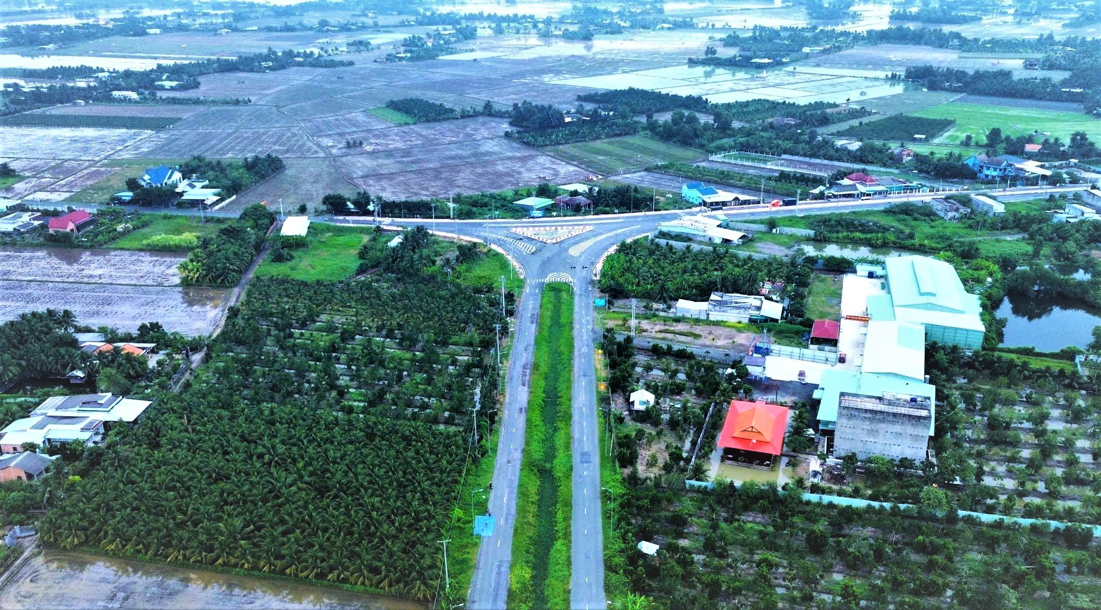 Tây Ninh dồn sức cho công trình trọng điểm, siết trách nhiệm chống lãng phí - Ảnh 4.