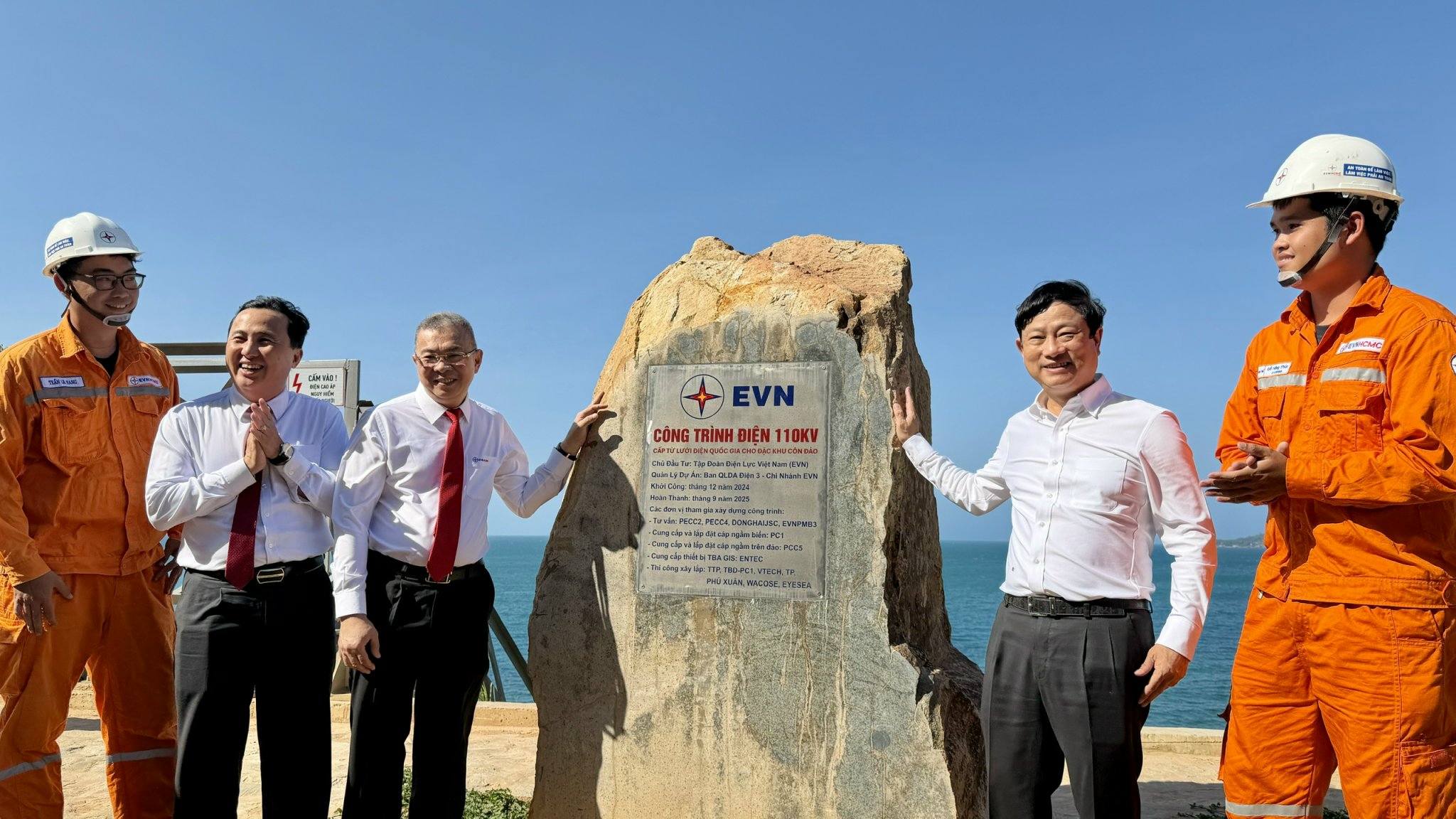 Lần đầu tiên, cư dân Côn Đảo đón tết có lưới điện thông minh - Ảnh 7.