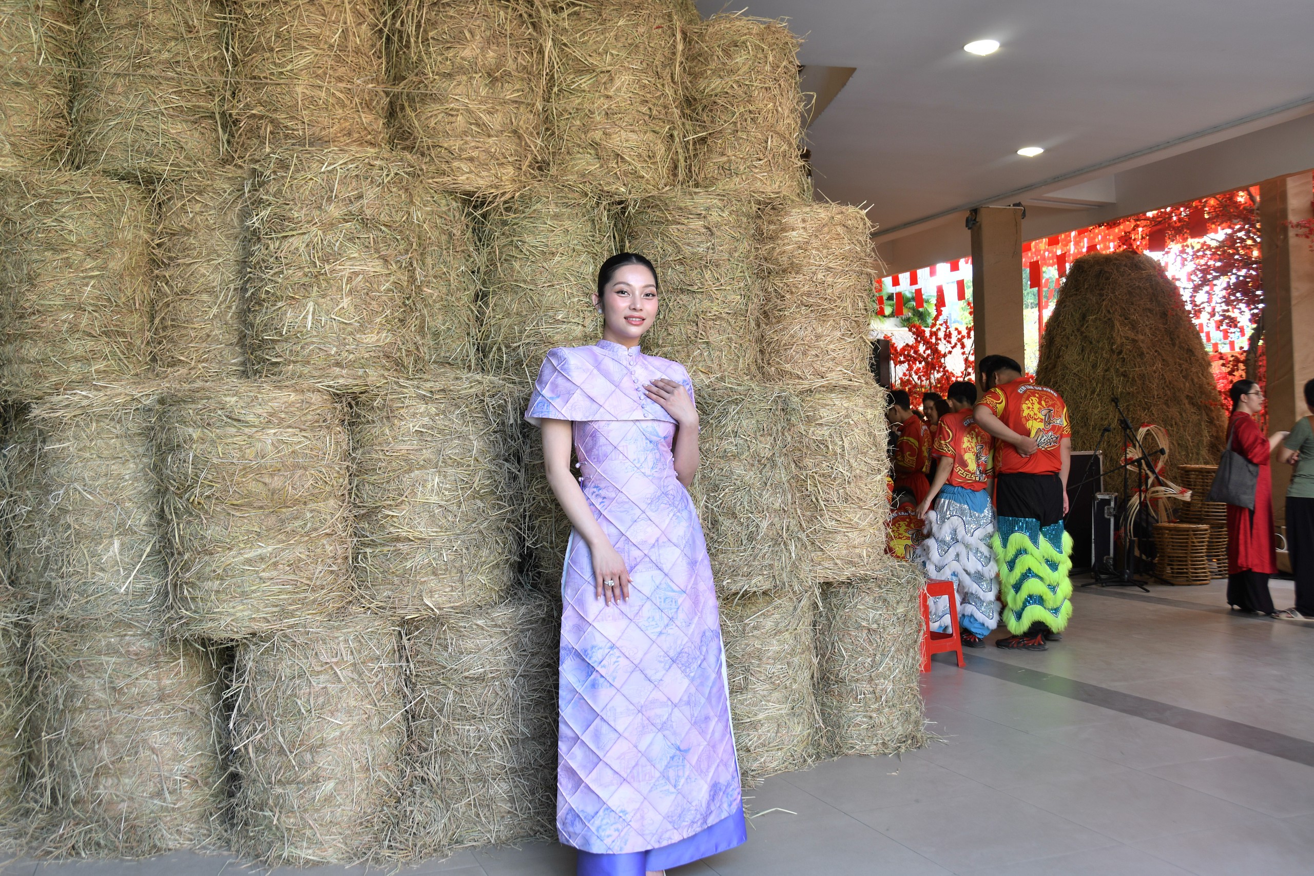 Đường mai v&agrave; d&agrave;n linh vật ngựa năm nay đẹp cỡ n&agrave;o? - Ảnh 28.