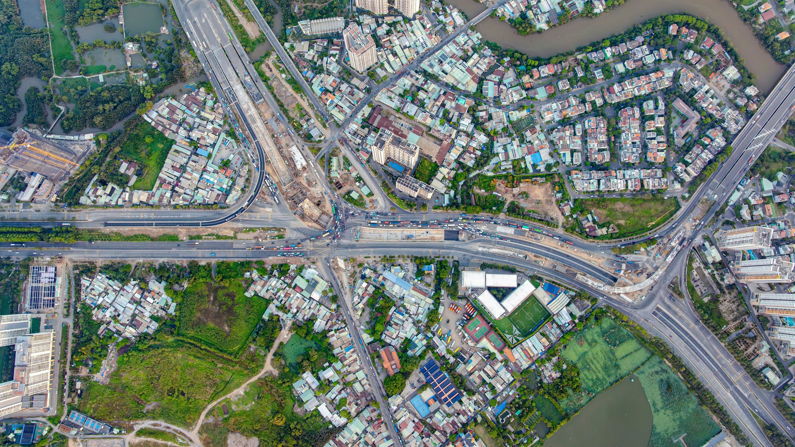 TP.HCM: Cận cảnh hầm chui n&uacute;t giao An Ph&uacute; th&ocirc;ng xe s&aacute;ng mai- Ảnh 8.