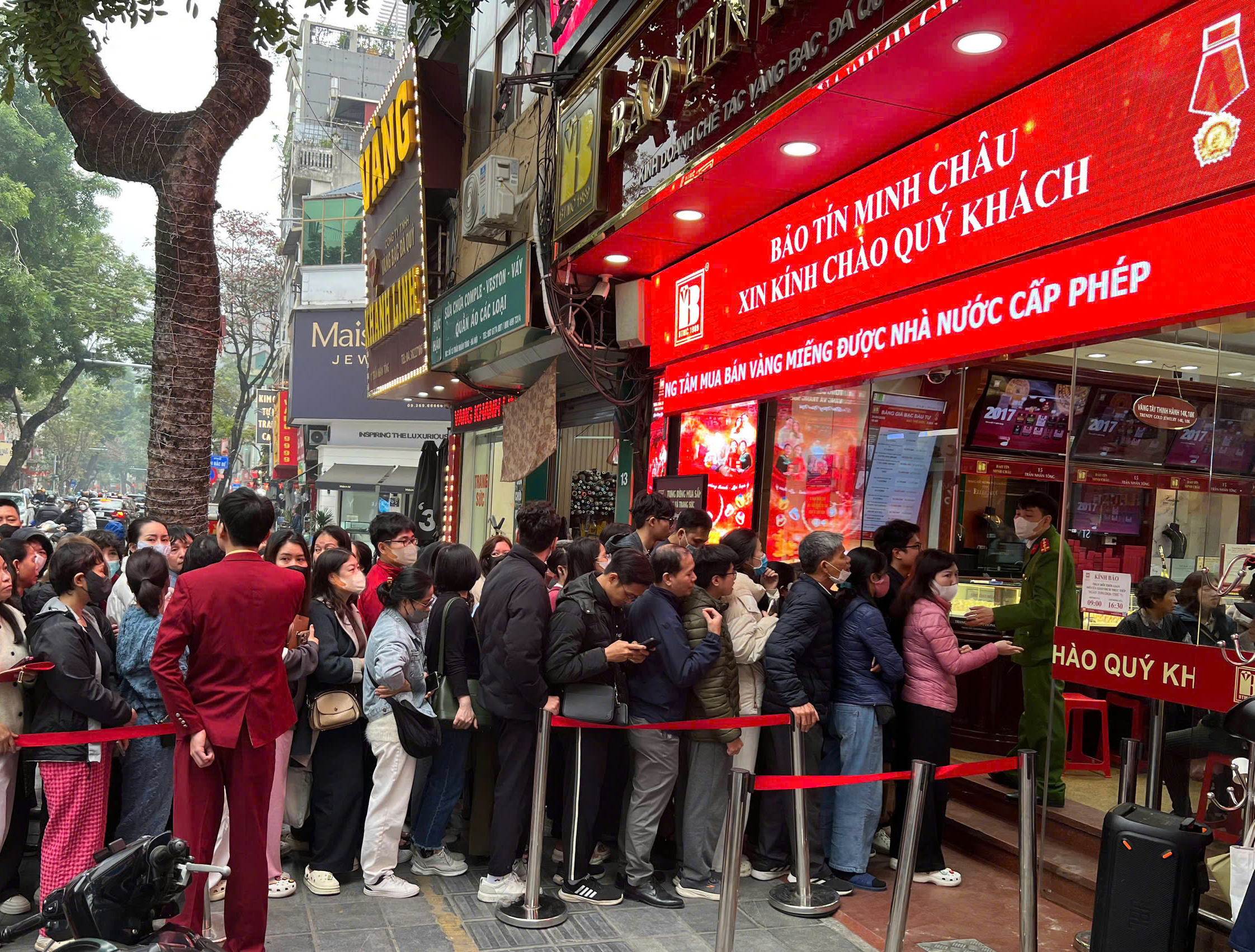 Tin tức đặc biệt trên báo in Thanh Niên 2.2.2026 - Ảnh 1.