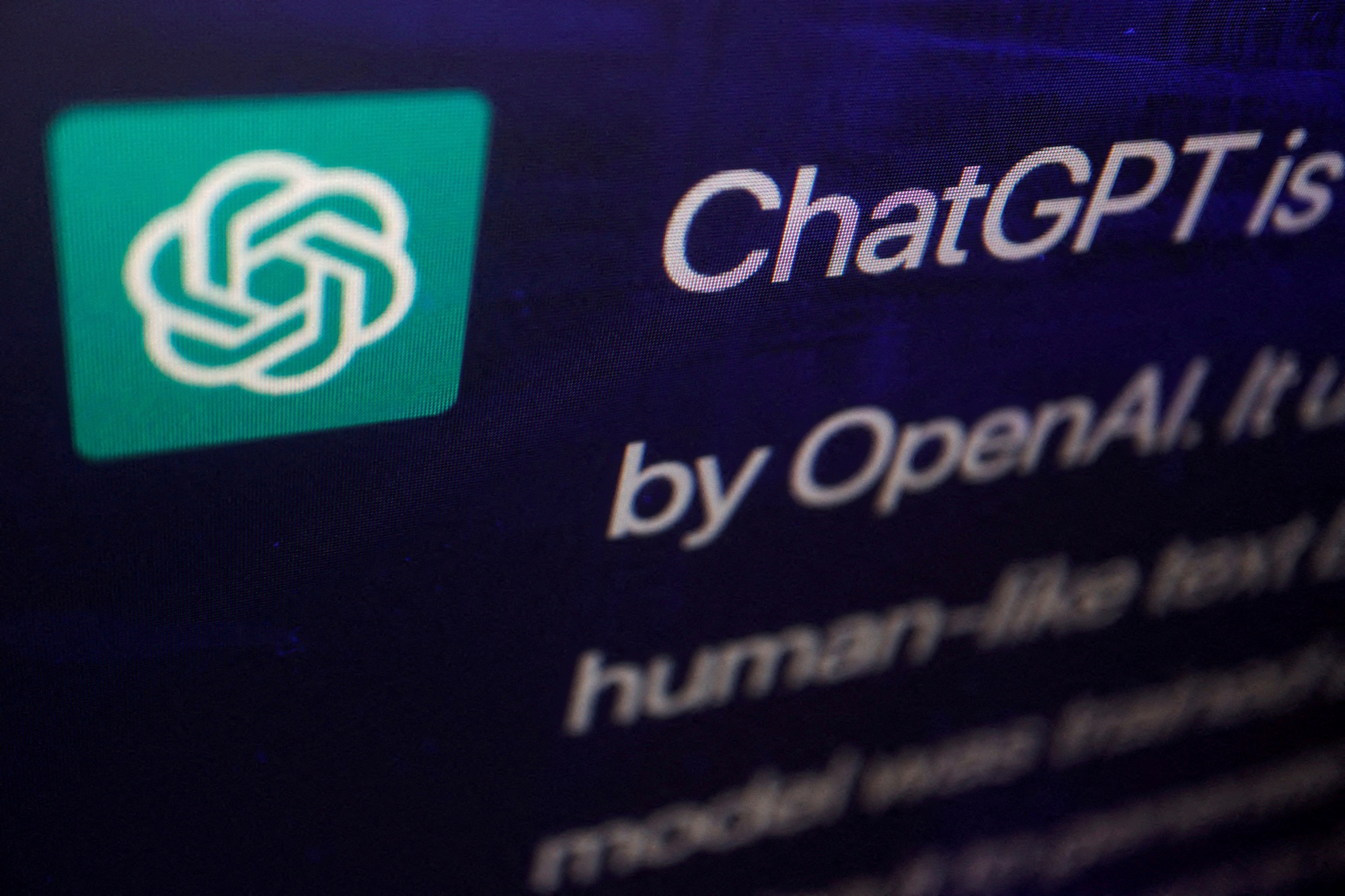 OpenAI thử nghiệm chèn quảng cáo vào ChatGPT - Ảnh 1.