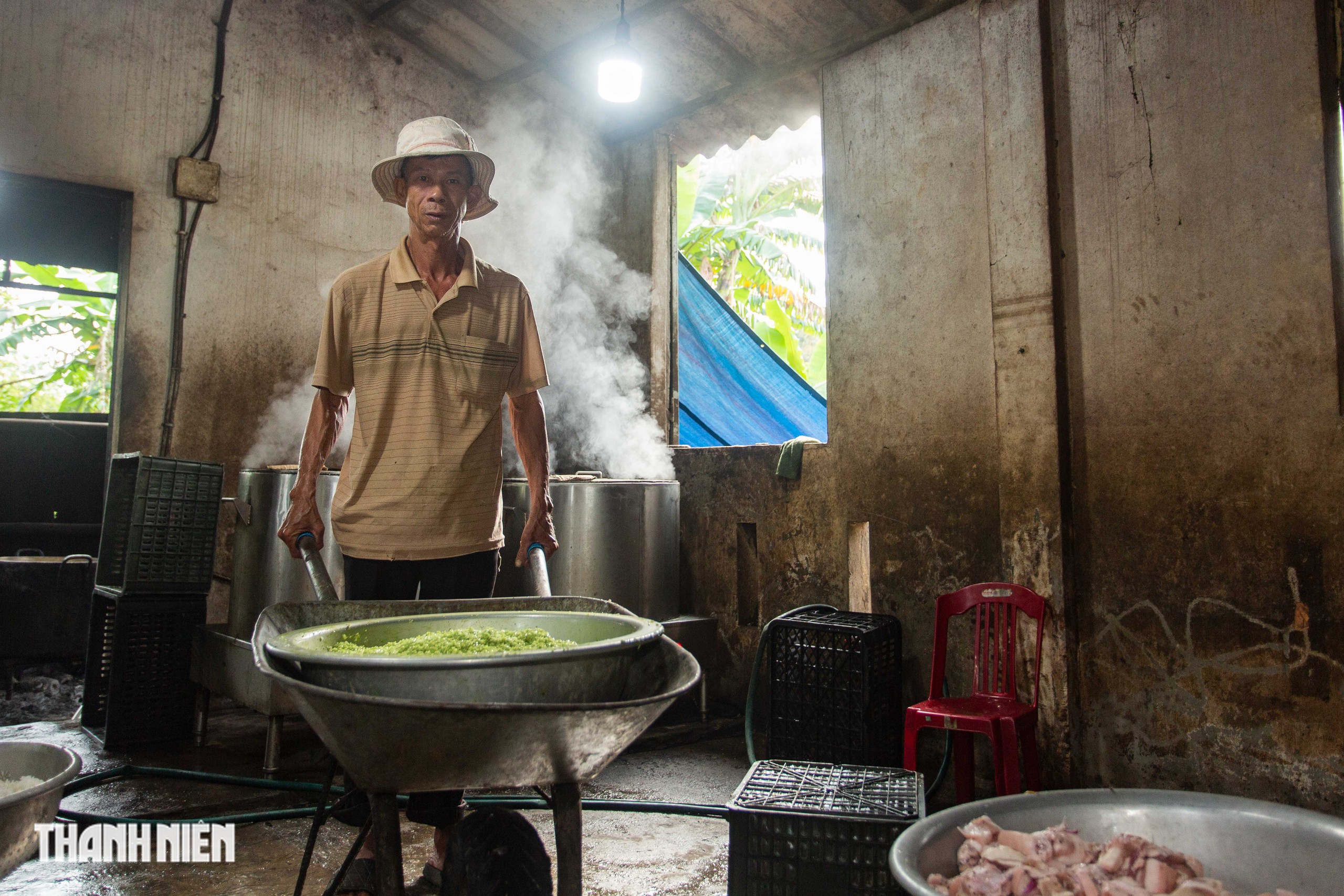 H&aacute;i rau ng&oacute;t vo nếp nấu ra m&oacute;n b&aacute;nh t&eacute;t mặt trăng nức tiếng Quảng Trị - Ảnh 3.