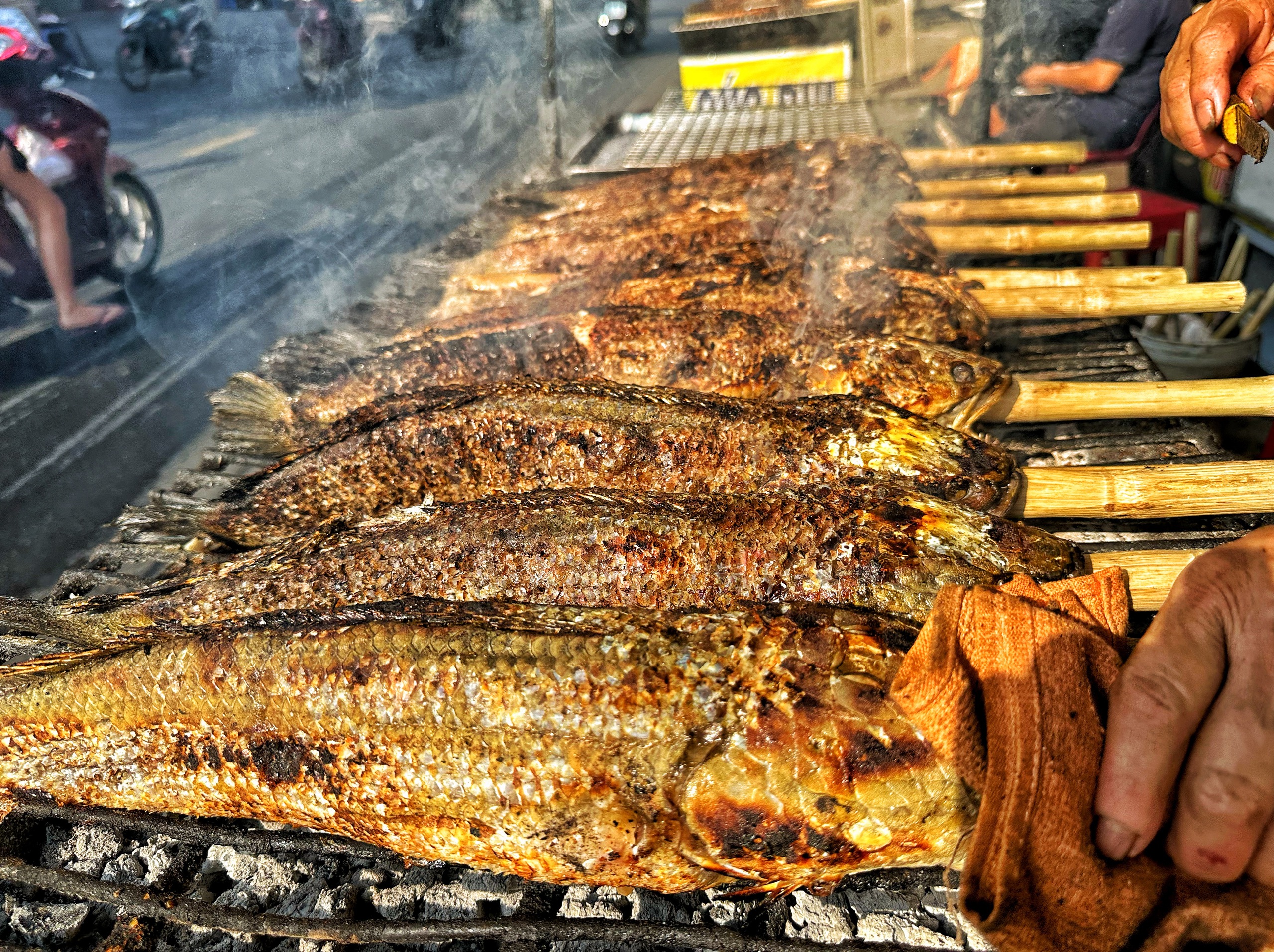 C&aacute; l&oacute;c nướng c&uacute;ng &ocirc;ng T&aacute;o: B&agrave; chủ ở TP.HCM năm ngo&aacute;i bật kh&oacute;c, nay thế n&agrave;o?- Ảnh 3.