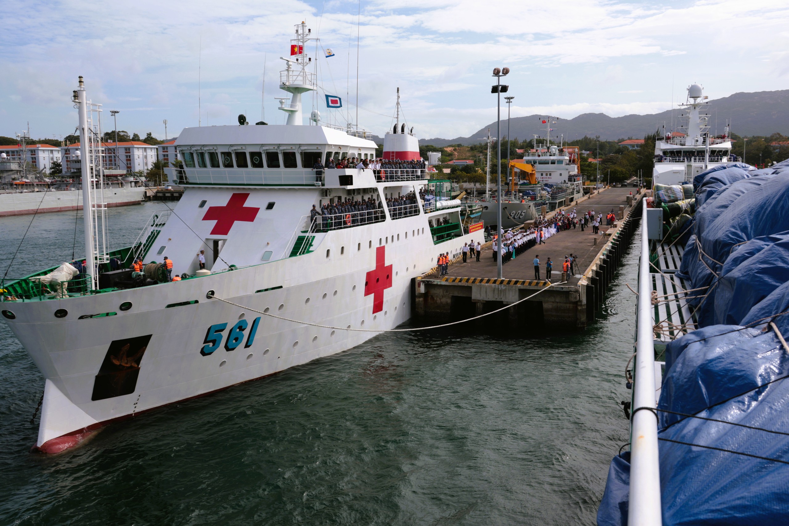 Tết ở Trường Sa - Kỳ 2: Đốm lửa Cam Ranh- Ảnh 7.