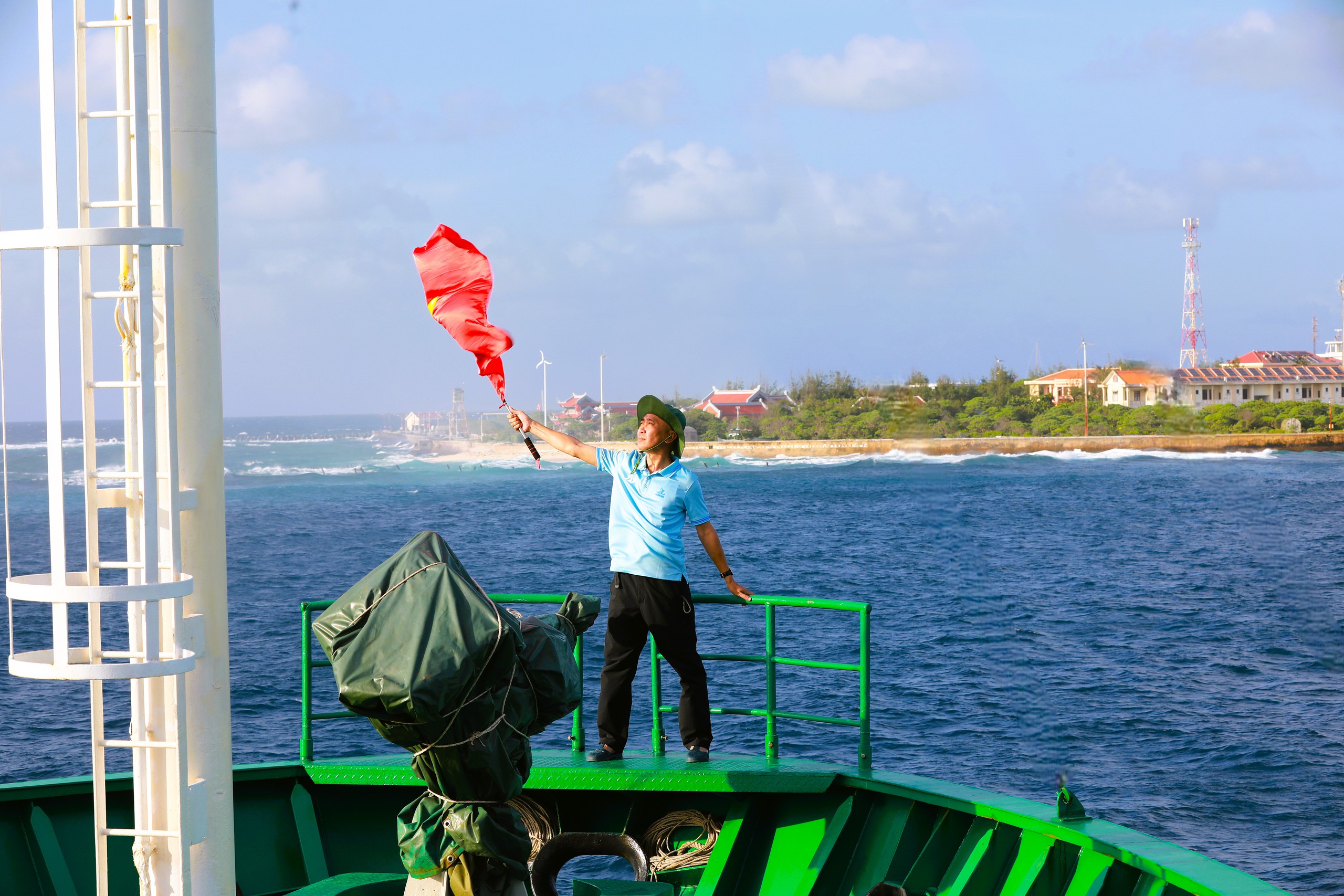 Tết ở Trường Sa - Kỳ 5: Sóng gió Song Tử Tây- Ảnh 16. Tết ở Trường Sa - Kỳ 5: Sóng gió Song Tử Tây- Ảnh 16.