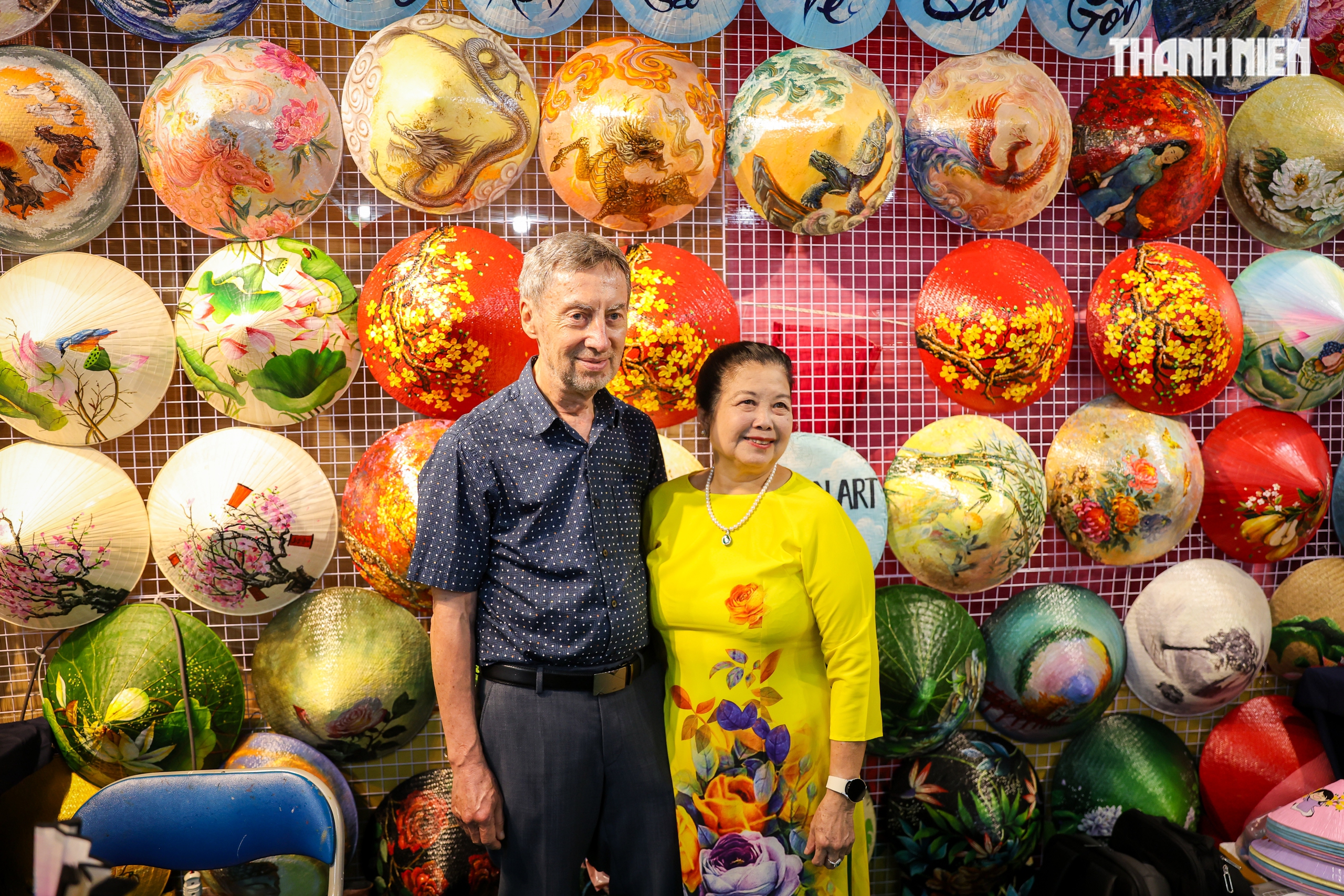 S&ocirc;i động mua sắm Tết tại &ldquo;Chợ hoa tết B&igrave;nh Đ&ocirc;ng&rdquo; với hơn 500 gian h&agrave;ng - Ảnh 15.