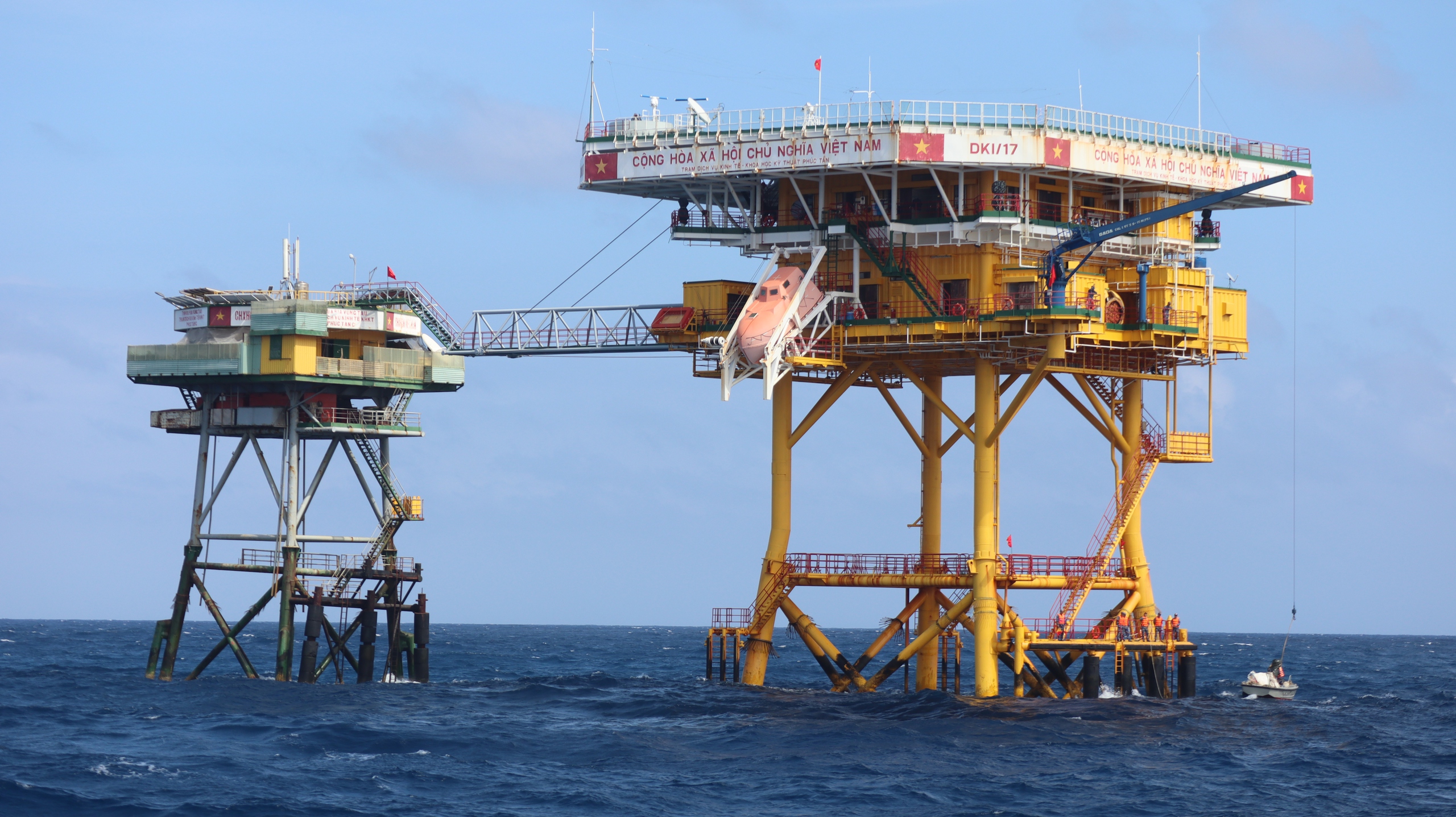 Tết của những 'cột mốc sống' trên biển, mãi vì chủ quyền Tổ quốc thiêng liêng- Ảnh 31.