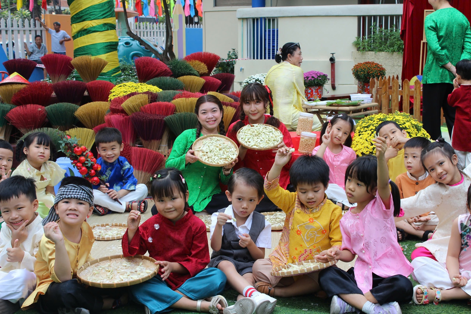 Giữ tết truyền thống từ nh&agrave; trường: Kết nối văn h&oacute;a v&agrave; gia đ&igrave;nh năm 2026 - Ảnh 2.