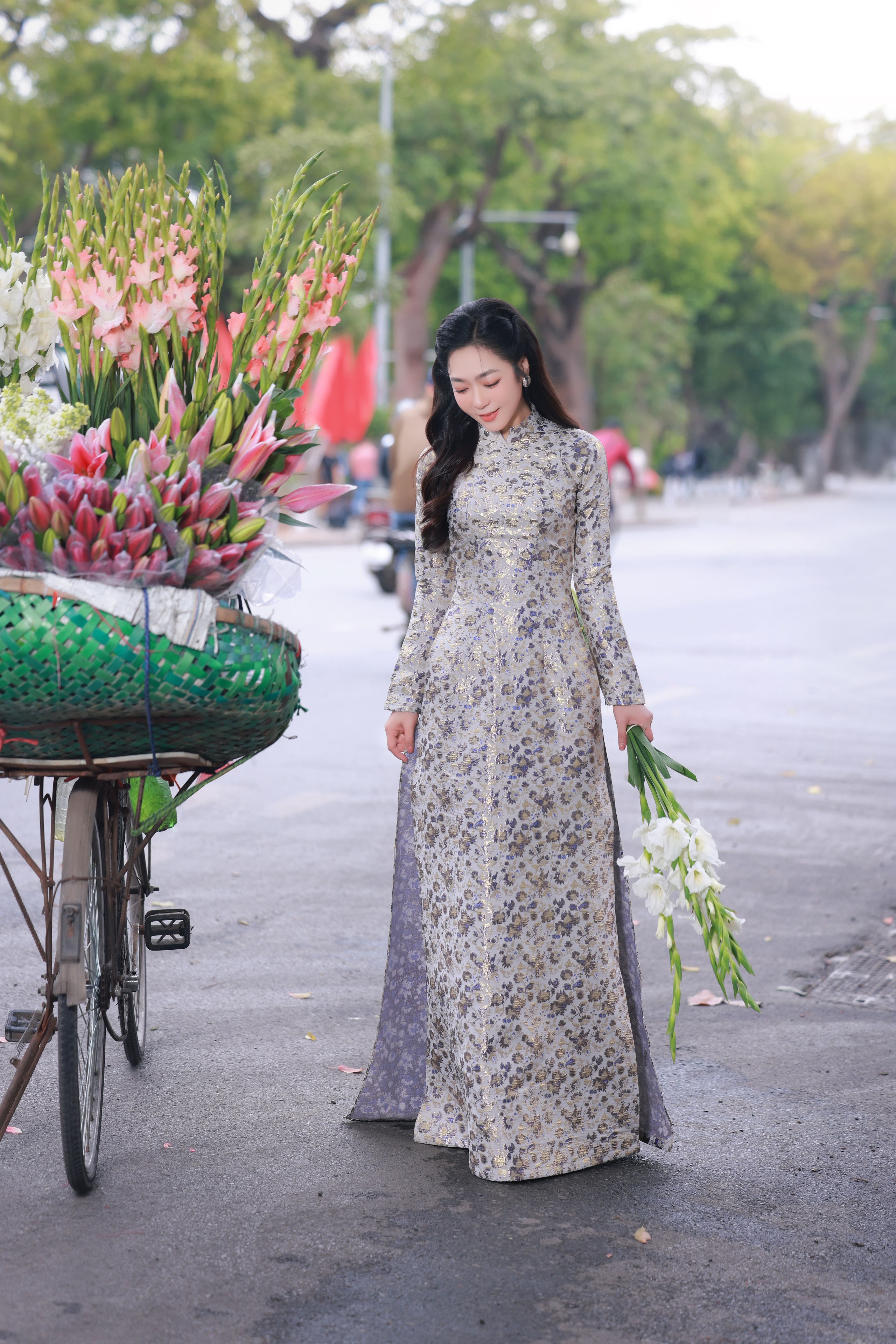 Hà Thanh Xuân hóa ‘nàng thơ’, khoe nhan sắc ở tuổi 38 - Ảnh 6.