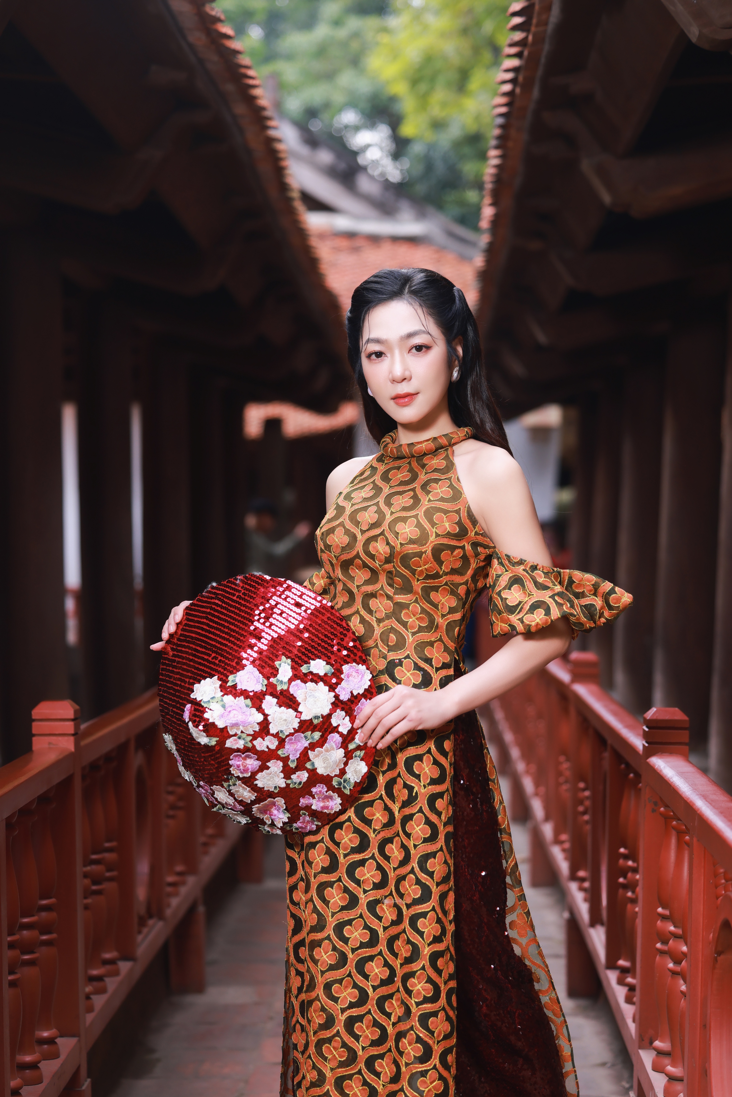 Hà Thanh Xuân hóa ‘nàng thơ’, khoe nhan sắc ở tuổi 38 - Ảnh 8.