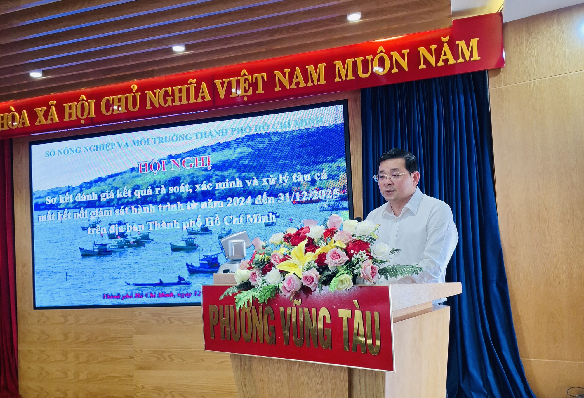 Xử lý 830 tàu cá khai thác thủy sản bất hợp pháp, không báo cáo- Ảnh 3.