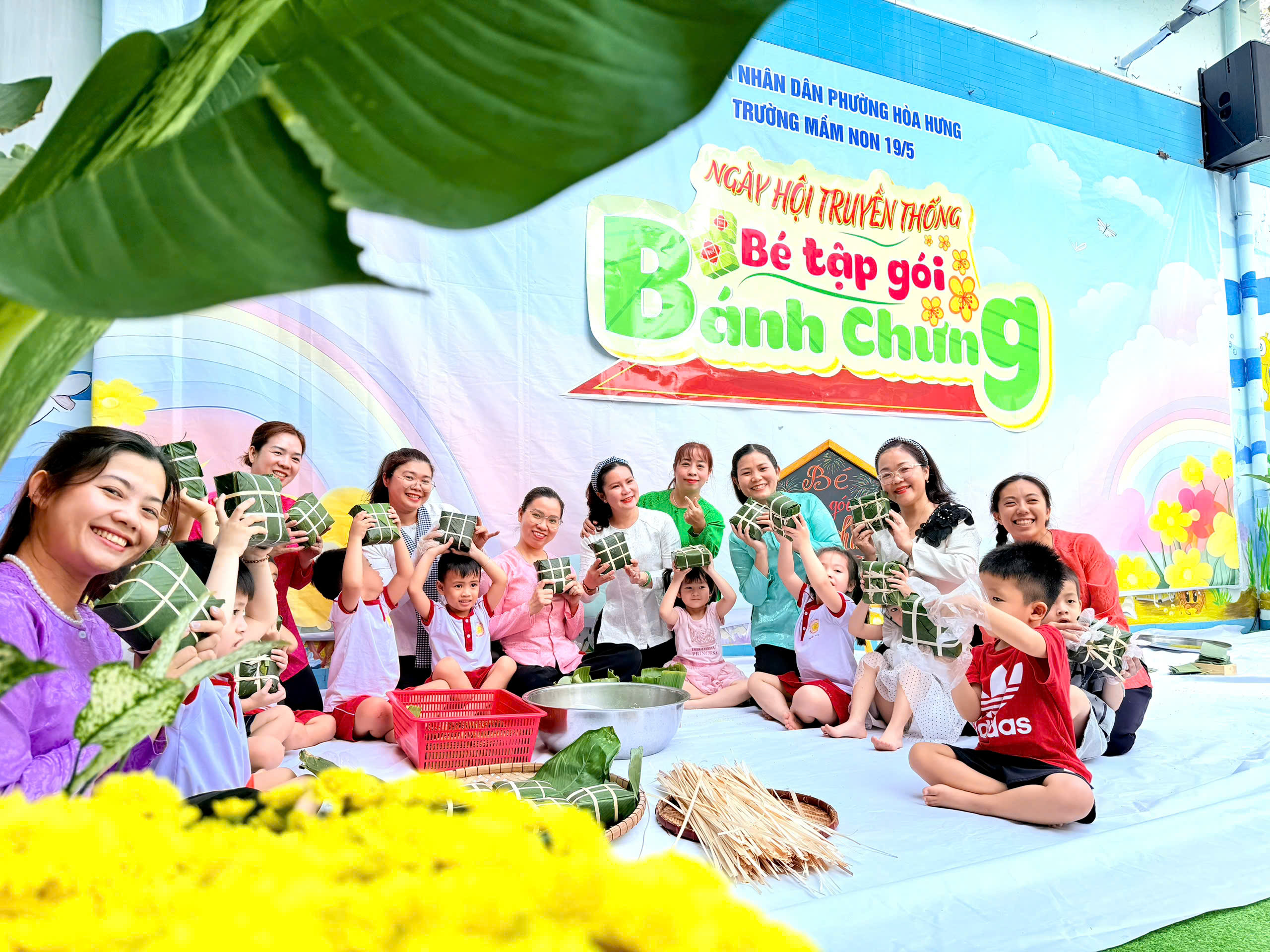 Những 'nhiệm vụ ngày tết' dễ thương cô giáo giao học sinh - Ảnh 1.